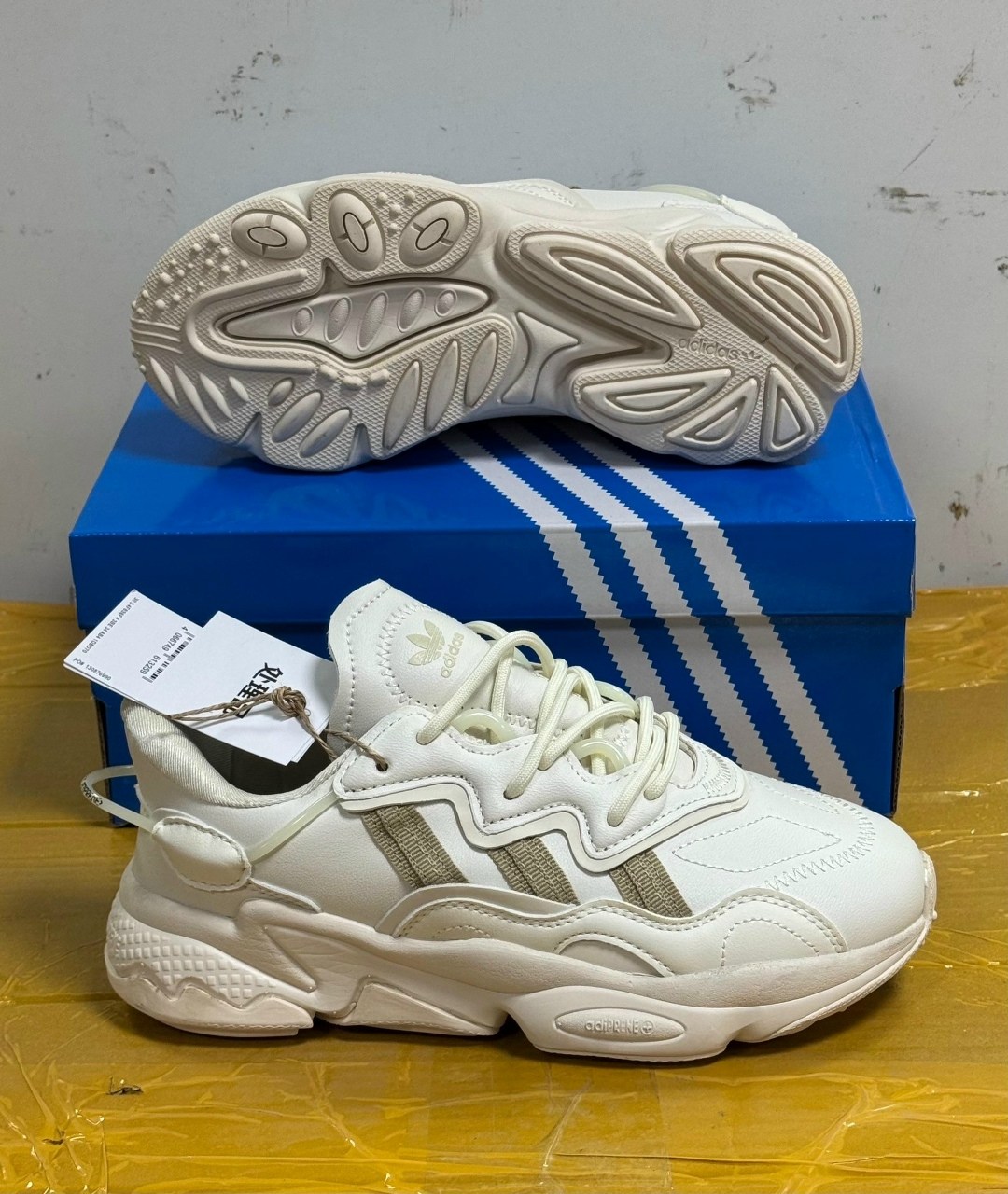 кроссовки ozweego originals adidas,кроссовки adidas ozweego,женские кроссовки adidas originals ozweego,кроссовки женские adidas ozweego,adidas originals ozweego