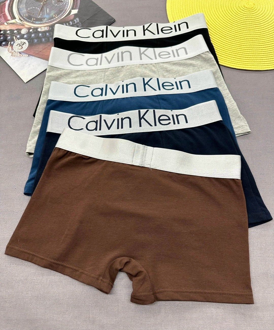мужские трусы calvin klein,набор мужских трусов calvin klein,комплект трусов мужских calvin klein underwear,трусы мужские 5 шт calvin klein,мужские трусы боксеры calvin klein