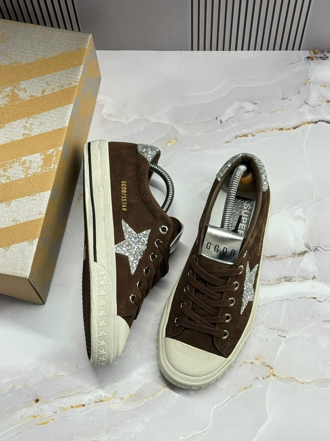 кроссовки golden goose,,кроссовки golden goose hi star из замши коричневый,кеды golden goose,кеды golden goose женские