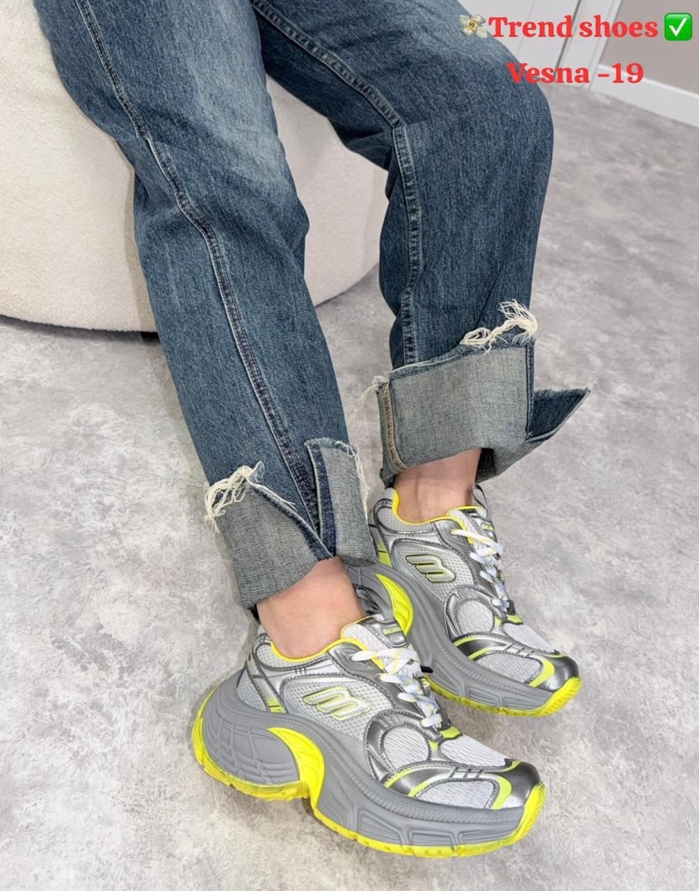 новая коллекция баленсиага 2026 кроссовки,balenciaga кроссовки,кроссовки balenciaga женские,женские комбинированные кроссовки balenciaga women's 10xl - black / green, balenciaga