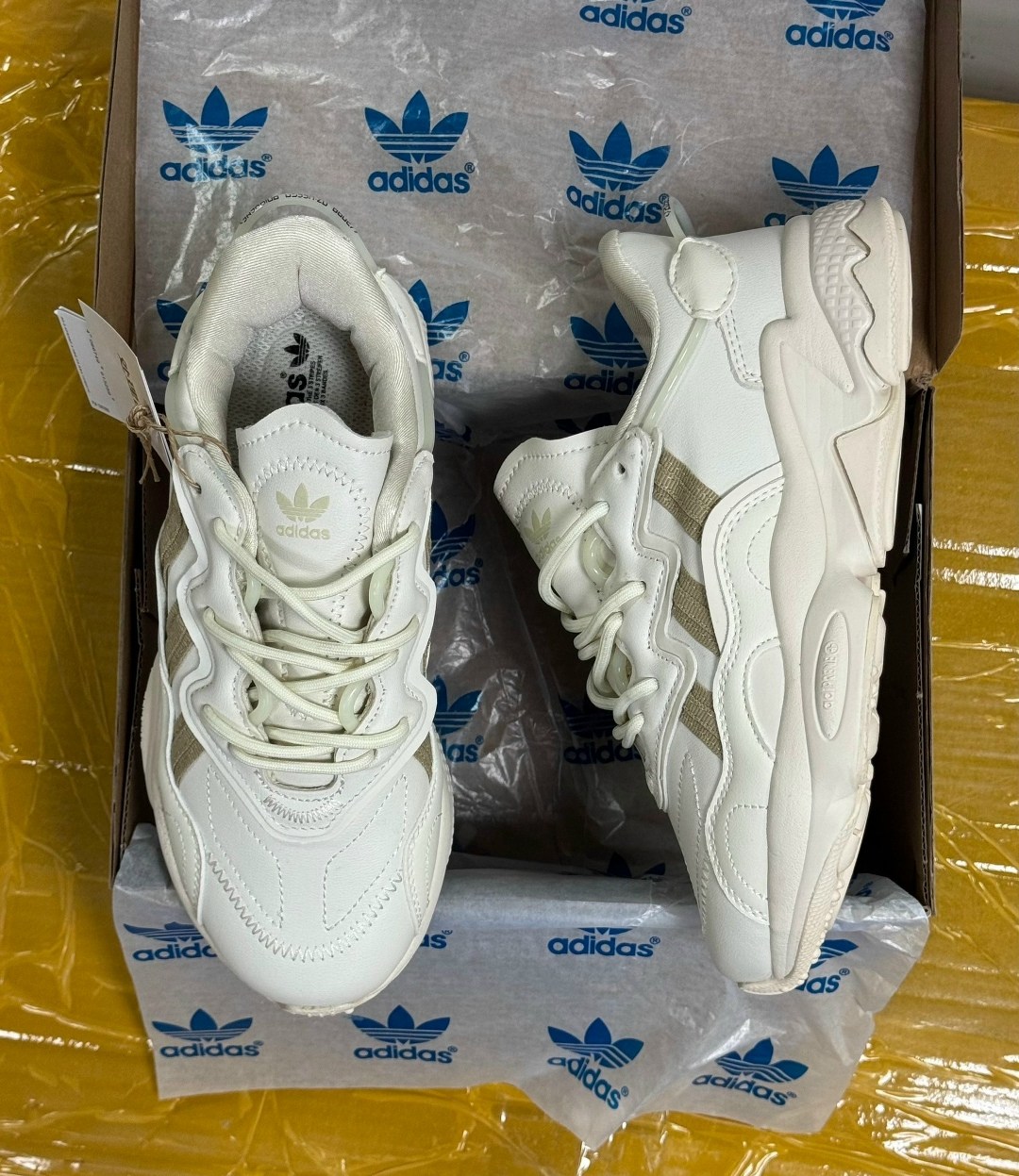 кроссовки ozweego originals adidas,кроссовки adidas ozweego,женские кроссовки adidas originals ozweego,кроссовки женские adidas ozweego,adidas originals ozweego