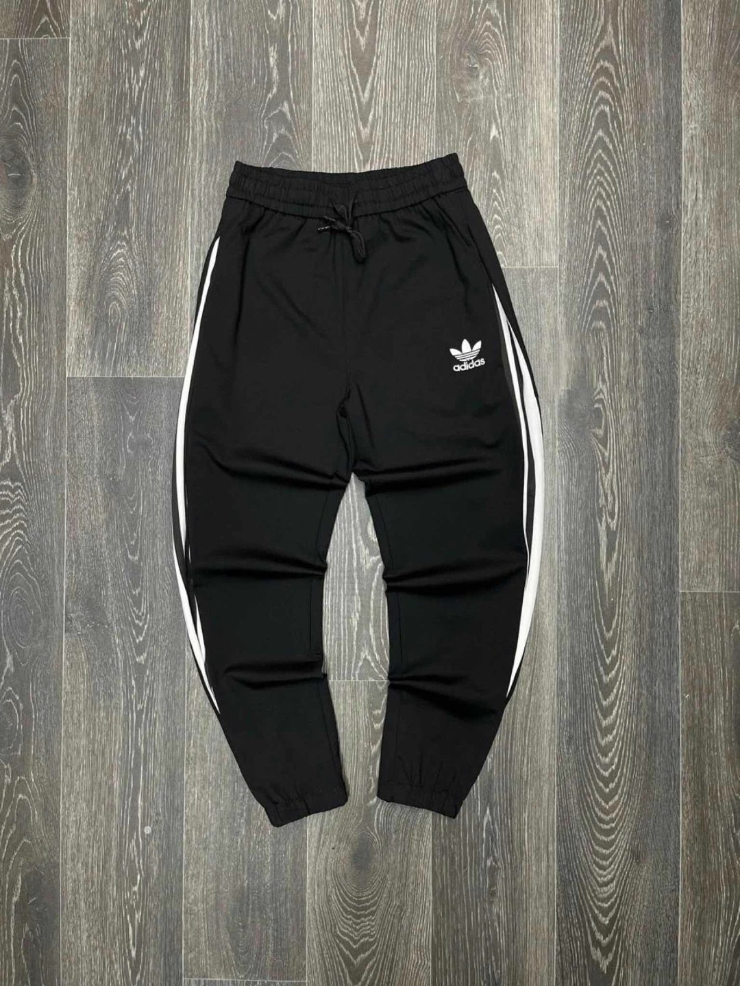 мужские спортивные штаны adidas,штаны адидас,спортивные штаны adidas,спортивные штаны,спортивные штаны адидас