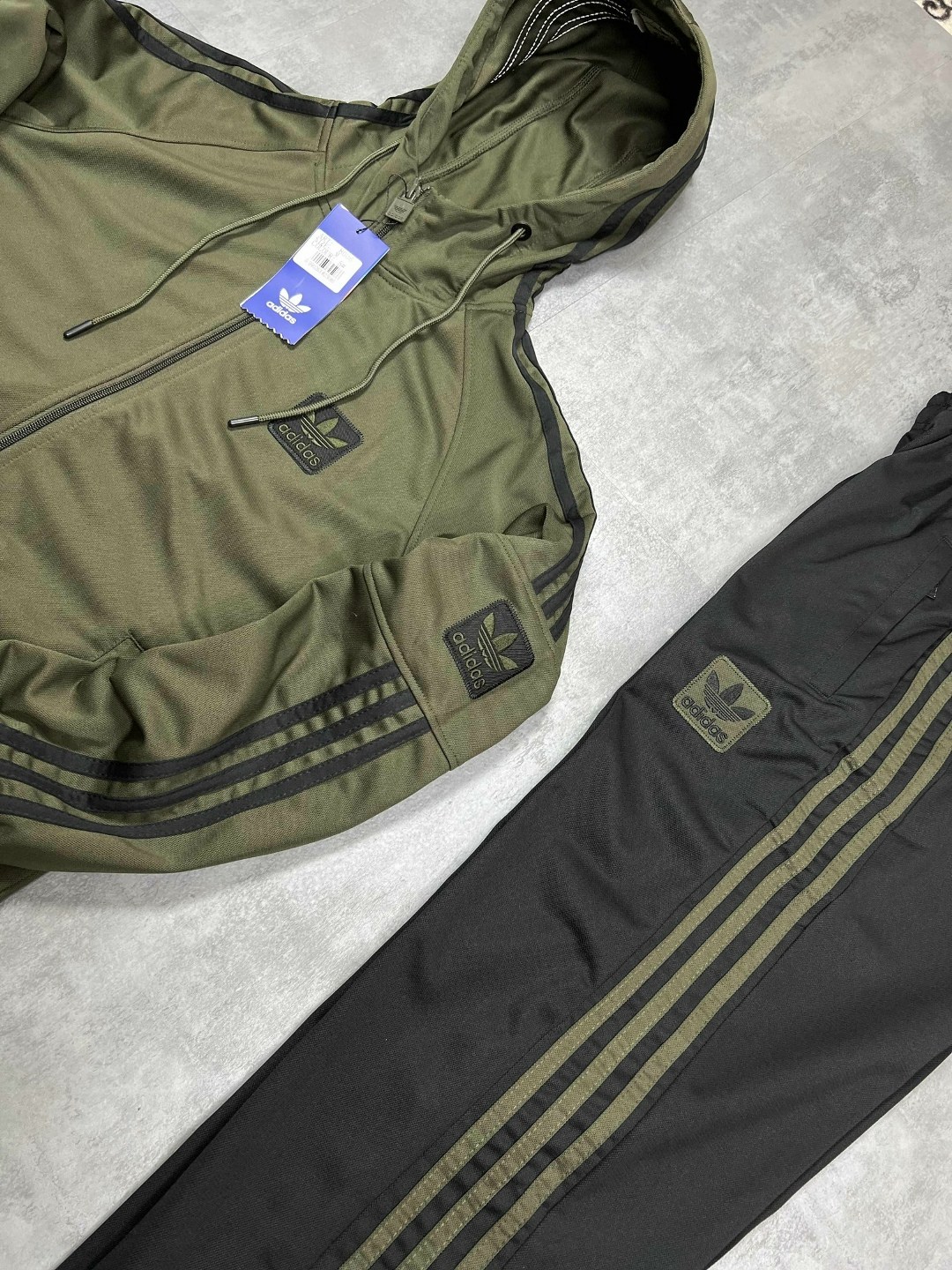 спортивный костюм adidas,спортивные костюмы адидас,спортивный костюм мужской adidas,спортивный костюм,мужской спортивный костюм