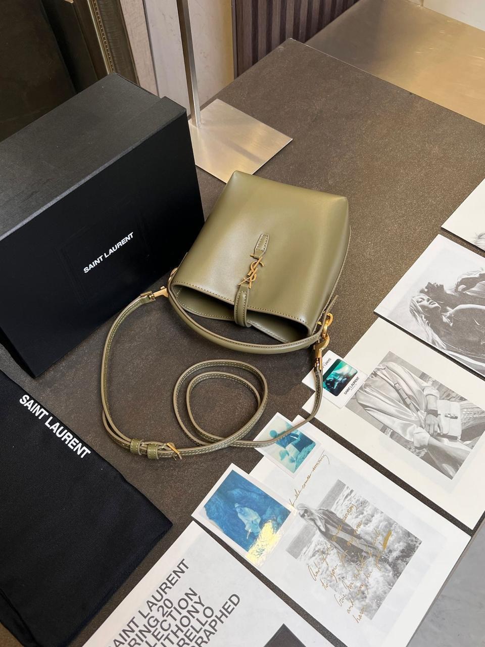 saint laurent сумка на плечо,yves saint laurent сумка,cумка saint laurent,сумка,сумка ведро