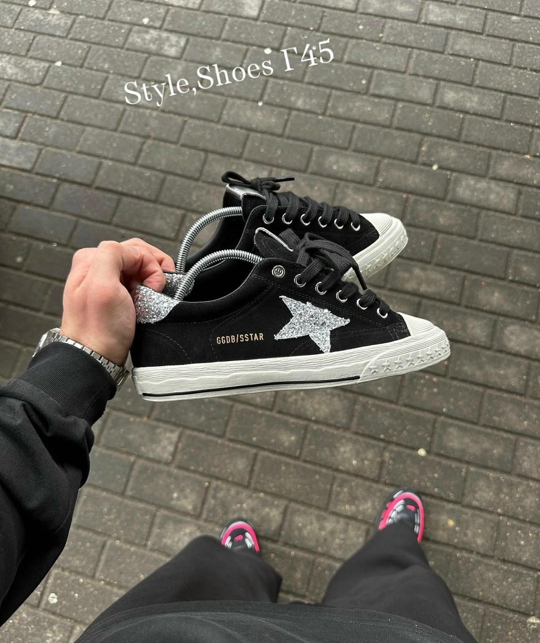 кеды super-star с блестками golden goose черный,,кеды golden goose,коричневые кроссовки ball star golden goose anthracite silver,кеды hi star с блестками golden goose черный