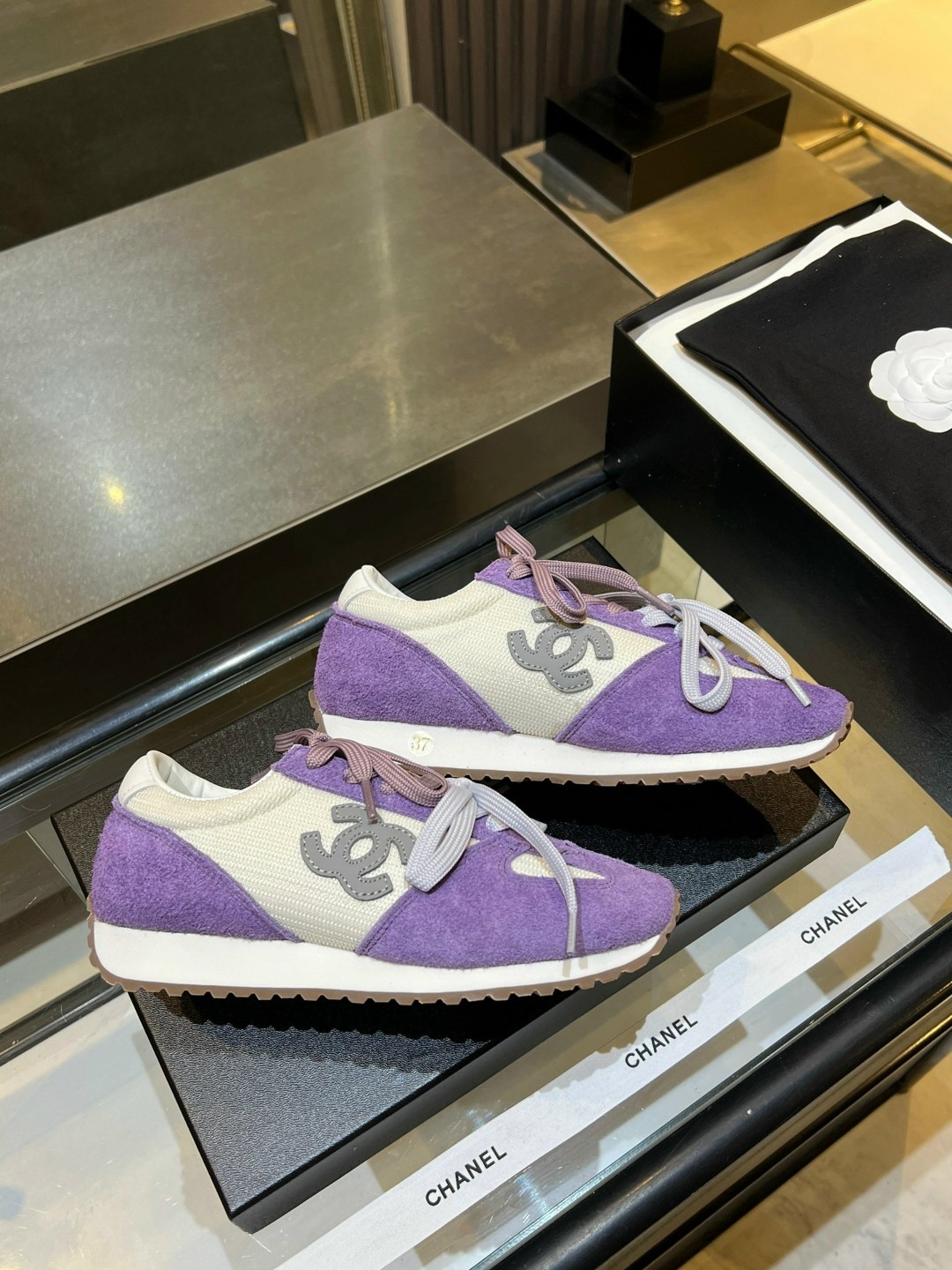 кроссовки женские chanel,,chanel кроссовки,кроссовки шанель голубые,кроссовки женскиe