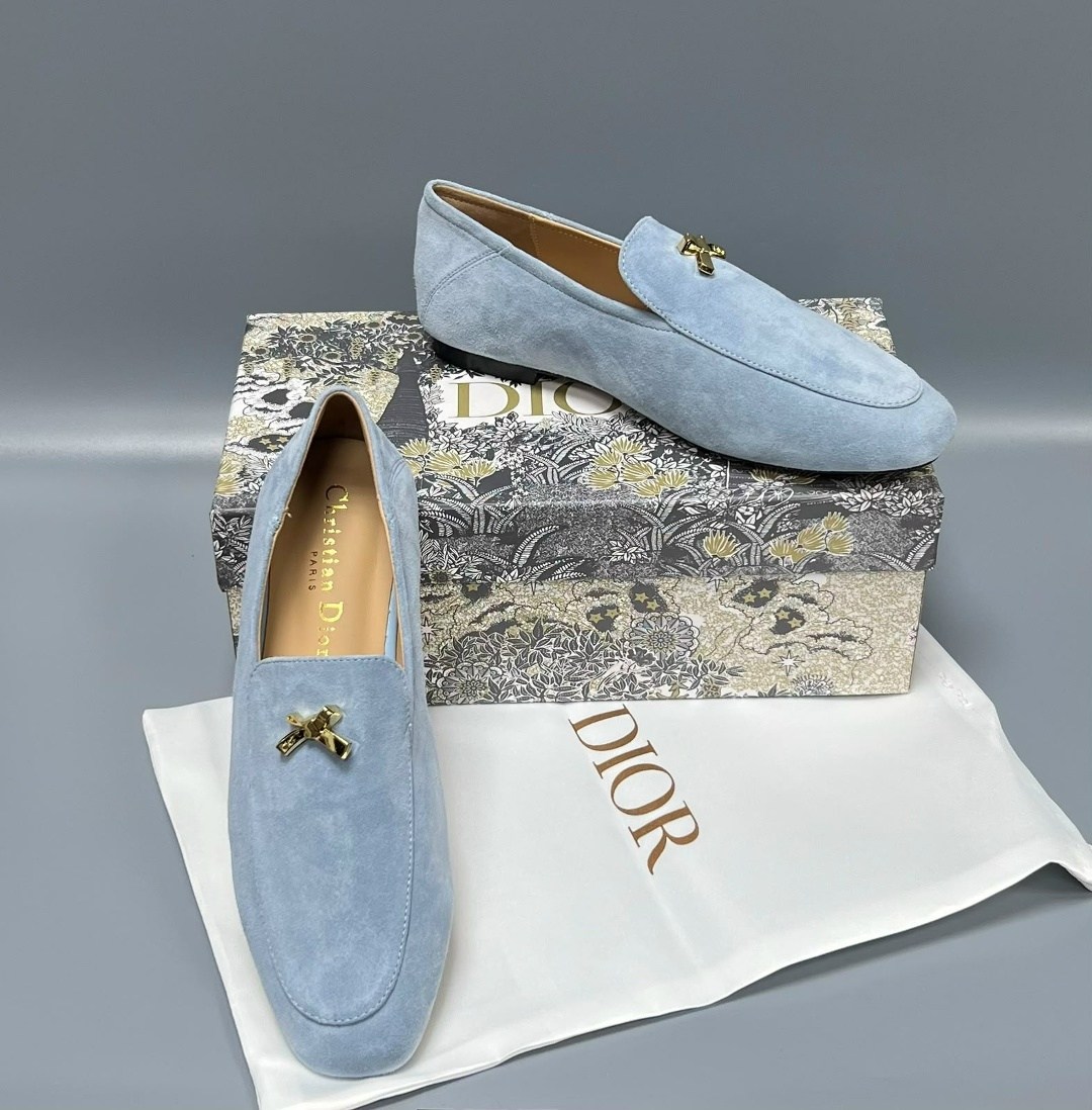 ,лоферы gucci,лоферы женские gucci,замшевые лоферы,женские мокасины