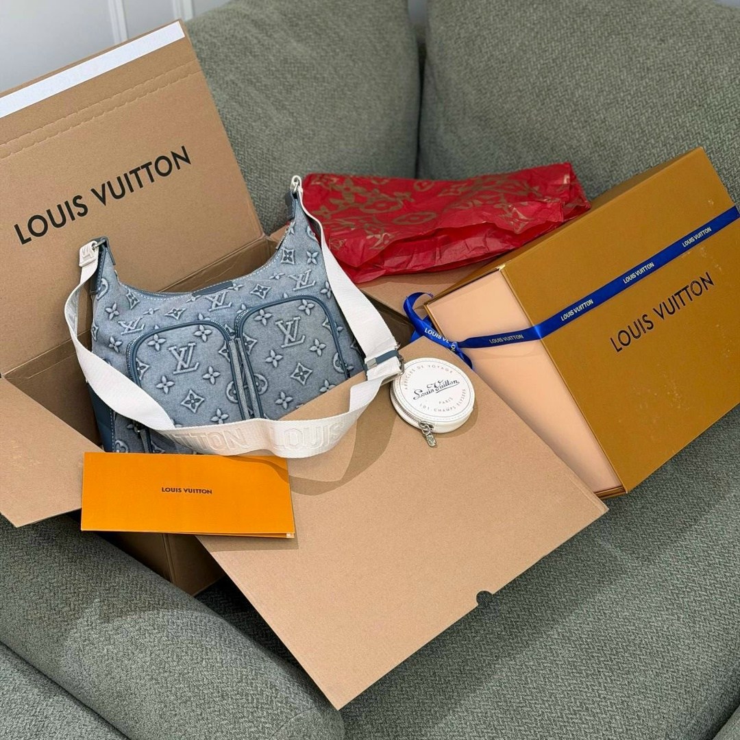женская сумка louis vuitton,louis vuitton сумка,louis vuitton сумка на плечо,сумка через плечо louis vuitton,louis vuitton сумка на плечо тоут