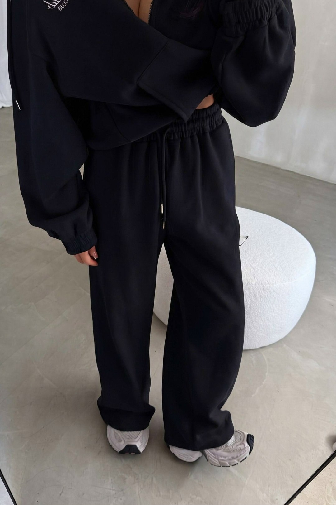 джоггеры спортивные oversize belevtseva,брюки джоггеры,брюки спортивные,джоггеры широкие,джоггеры спортивные oversize belevtseva цвет черный