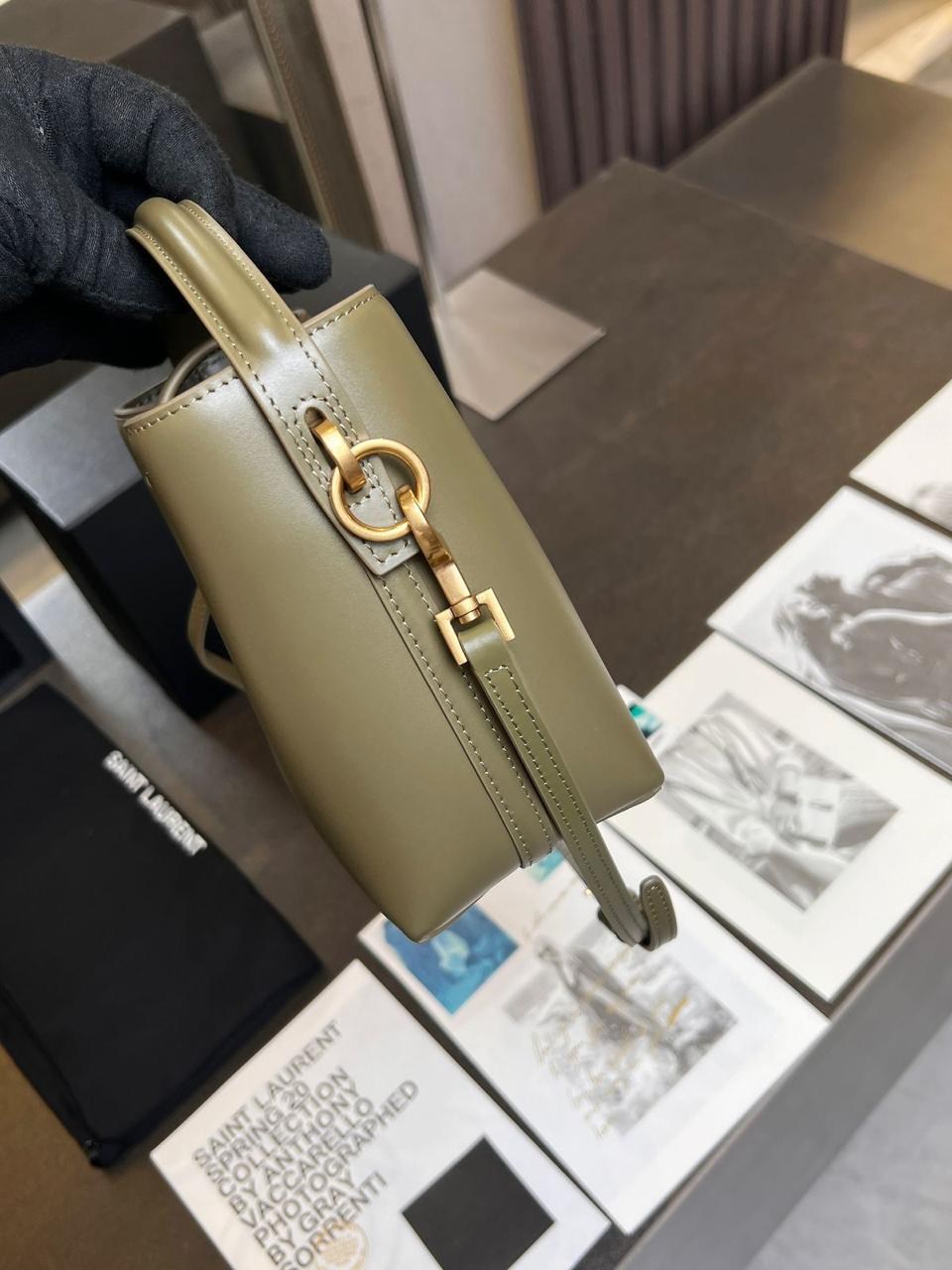 saint laurent сумка на плечо,yves saint laurent сумка,cумка saint laurent,сумка,сумка ведро