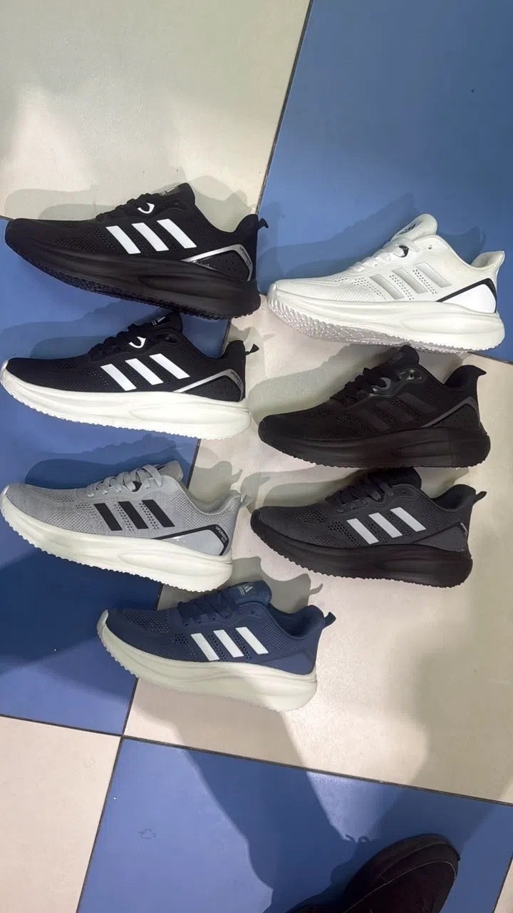 кроссовки adidas,мужские кроссовки adidas,кроссовки,кроссовки адидас,спортивные кроссовки