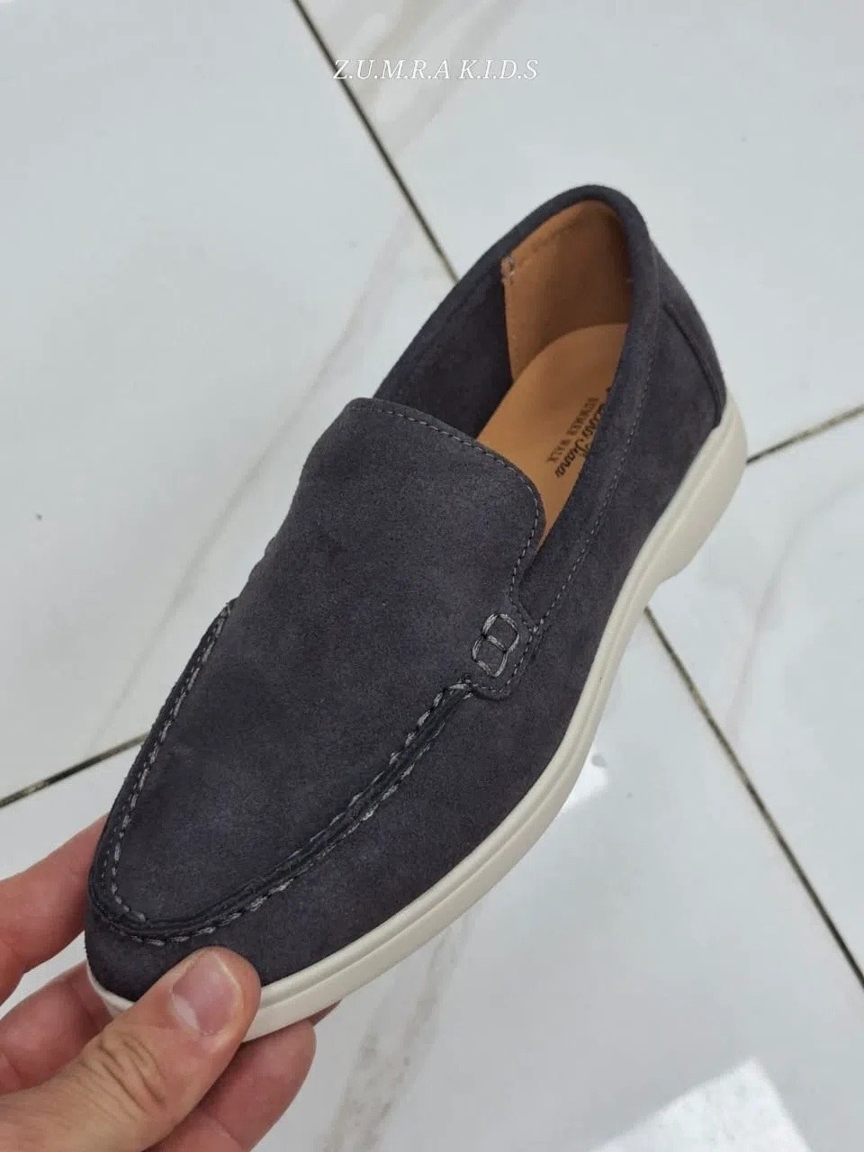 ,лоферы loro piana,лоферы,серые замшевые лоферы,лоферы