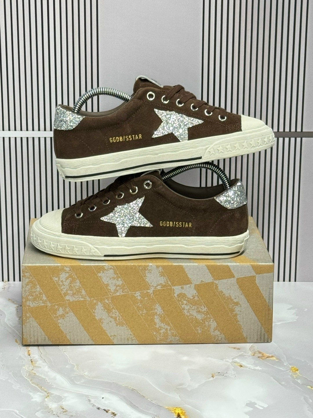 кроссовки golden goose,,кроссовки golden goose hi star из замши коричневый,кеды golden goose,кеды golden goose женские
