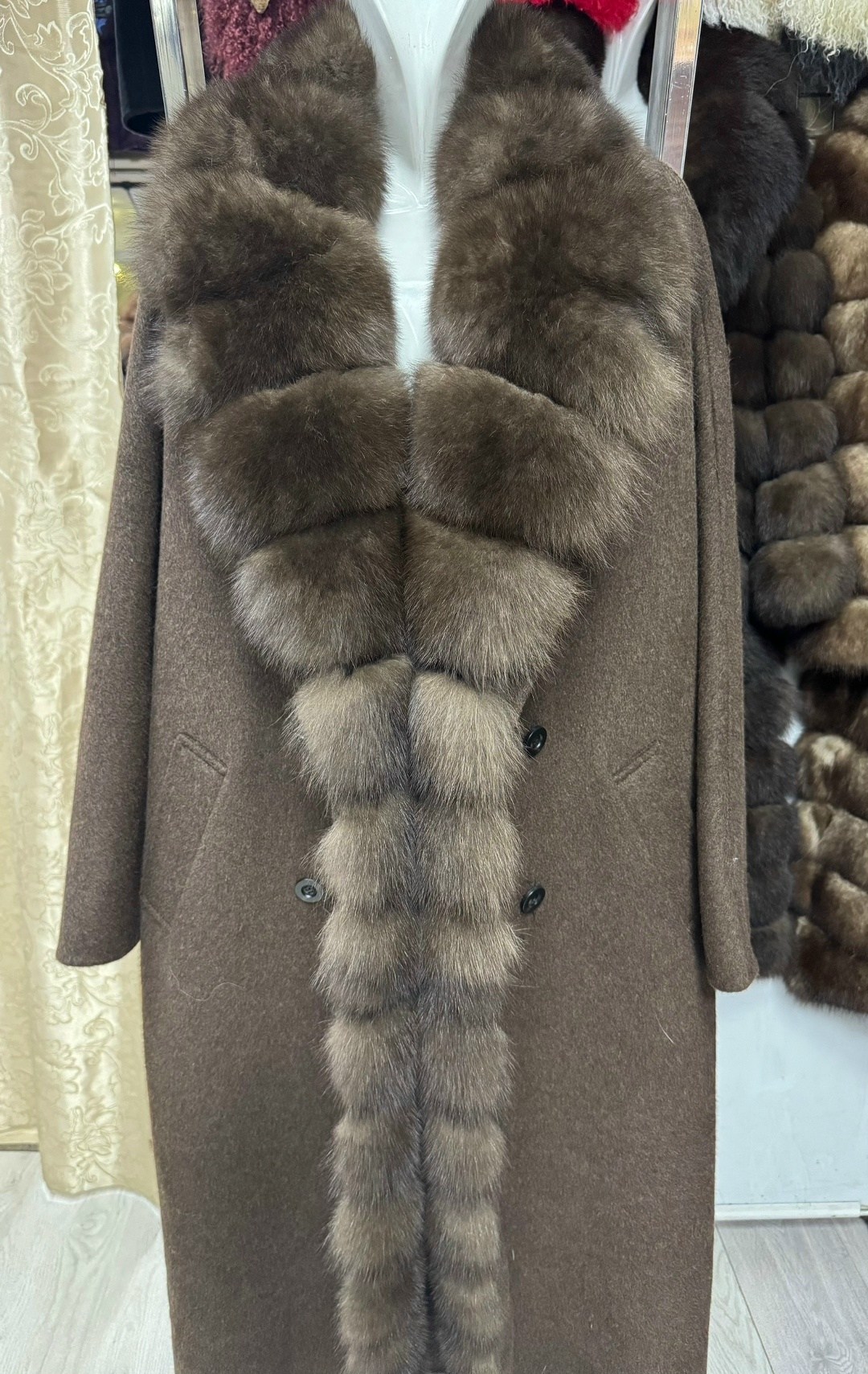 пальто шерстяное с мехом соболя stone,пальто шерстяное с мехом соболя stone yana kraft brand,пальто соболь,пальто с мехом,пальто с мехом соболя