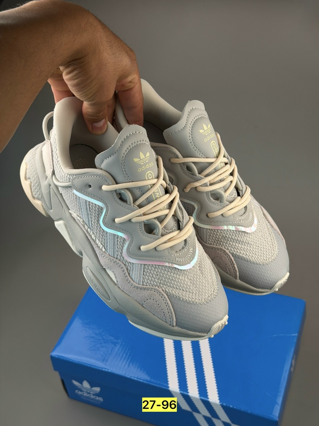 женские кроссовки adidas ozweego,кроссовки adidas ozweego,кроссовки adidas,adidas ozweego,кроссовки мужские adidas ozweego
