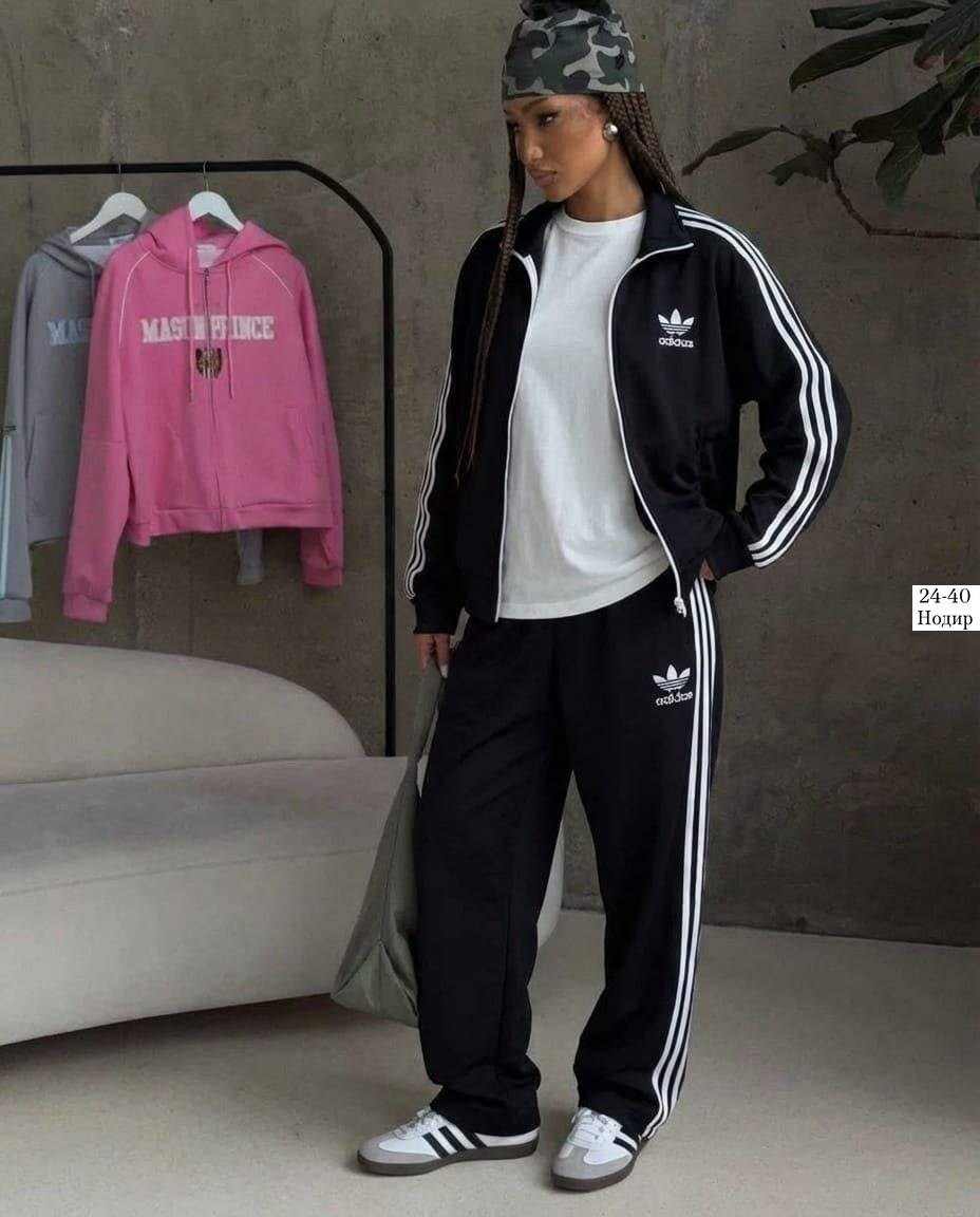 комплект одежды adidas sportswear,спортивные костюмы женские,спортивные костюм,женский спортивный костюм adidas,спортивный костюм спортивные костюмы