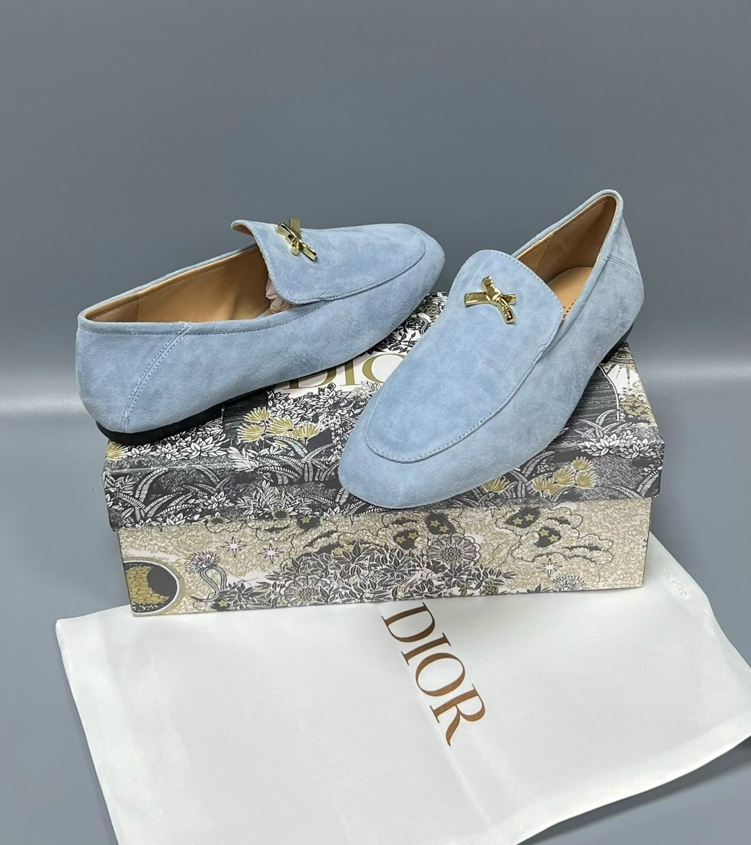 ,лоферы gucci,лоферы женские gucci,замшевые лоферы,женские мокасины