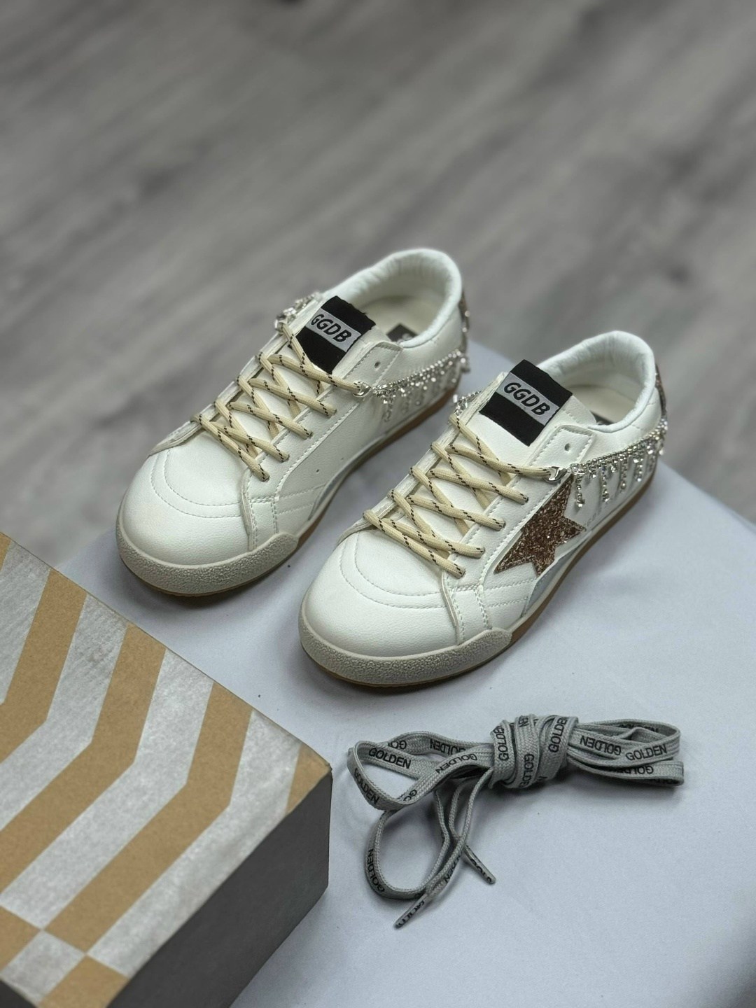 ,кроссовки golden goose,golden goose super star,кеды женские golden goose,женская