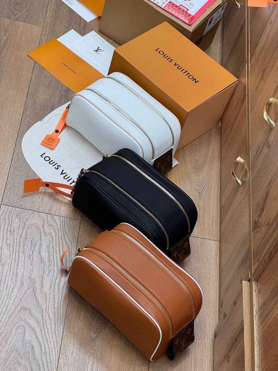 louis vuitton косметичка,луи виттон косметичка оригинал,louis vuitton косметичка louis vuitton,стильная косметичка,косметичка hermes