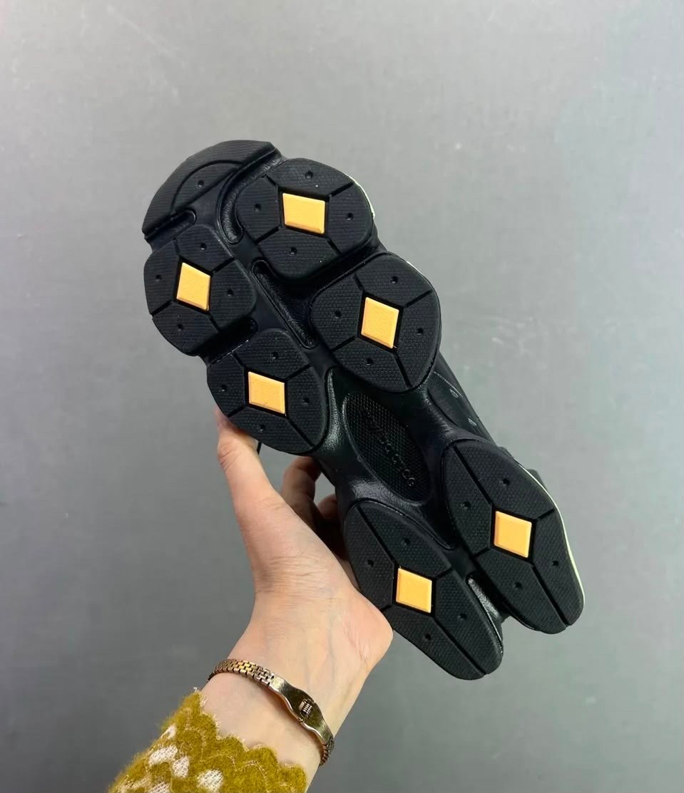 кроссовки new balance 9060,кроссовки,кроссовки new balance,оригинальные кроссовки,зимние кроссовки new balance 9060 high