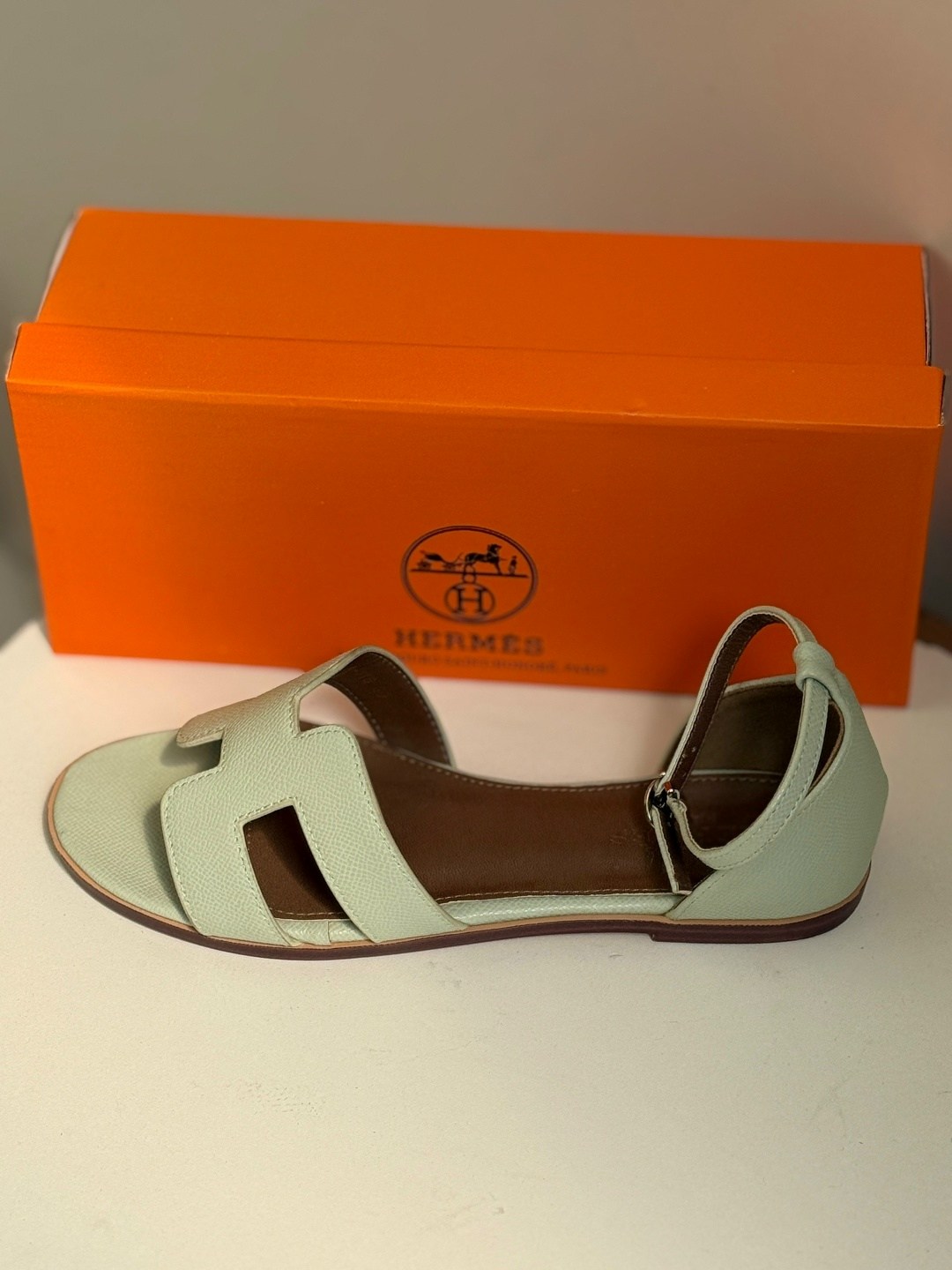 босоножки hermes,босоножки женские hermes,сандалии hermes,босоножки hermes santorini,босоножки эрмес