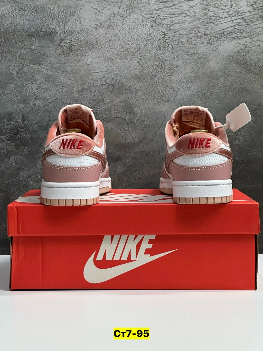 кроссовки,найк данк лоу пинк вельвет,кроссовки nike dunk low,nike dunk low,кроссовки женские nike