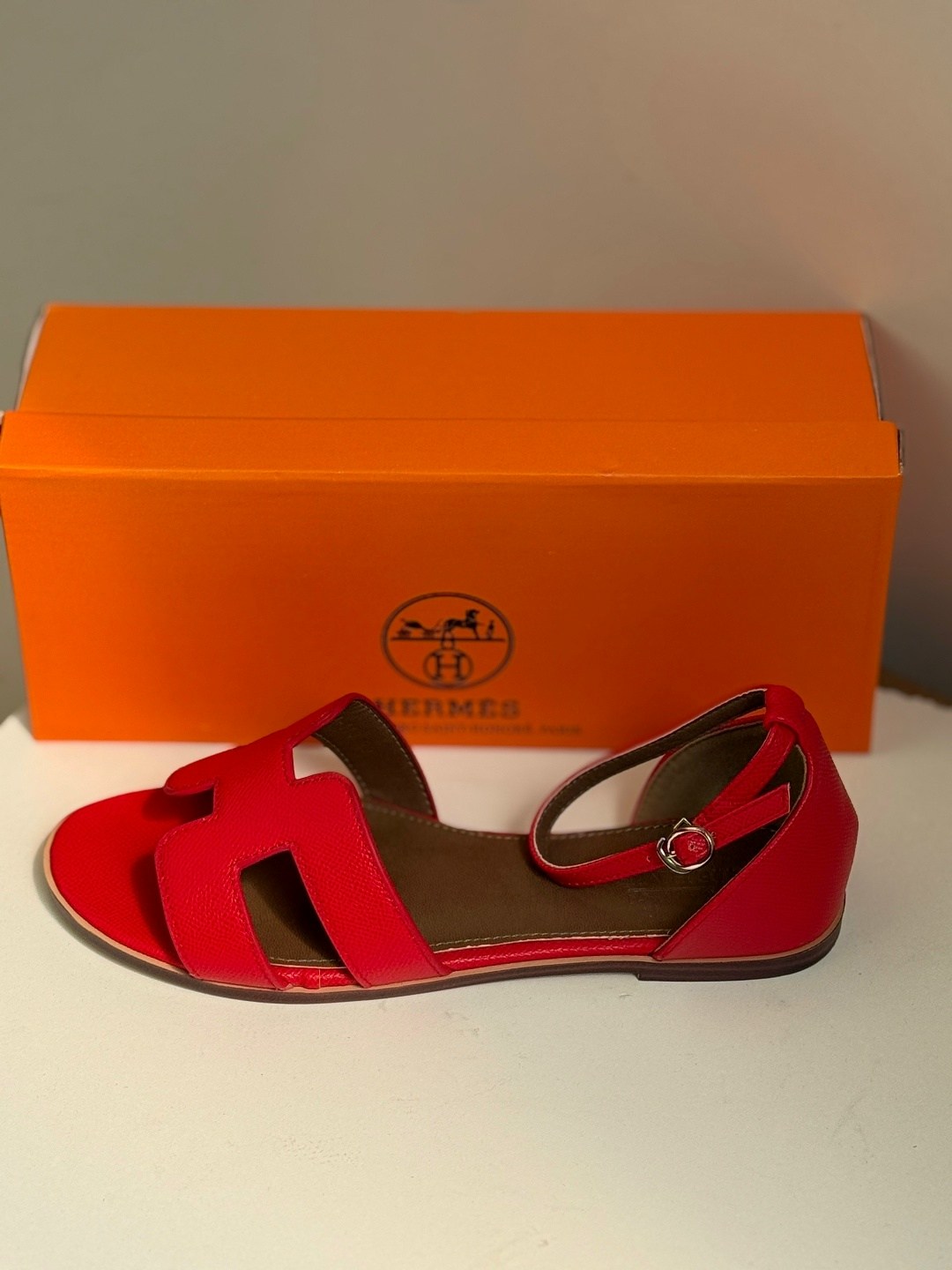 босоножки hermes,босоножки женские hermes,сандалии hermes,босоножки hermes santorini,босоножки эрмес