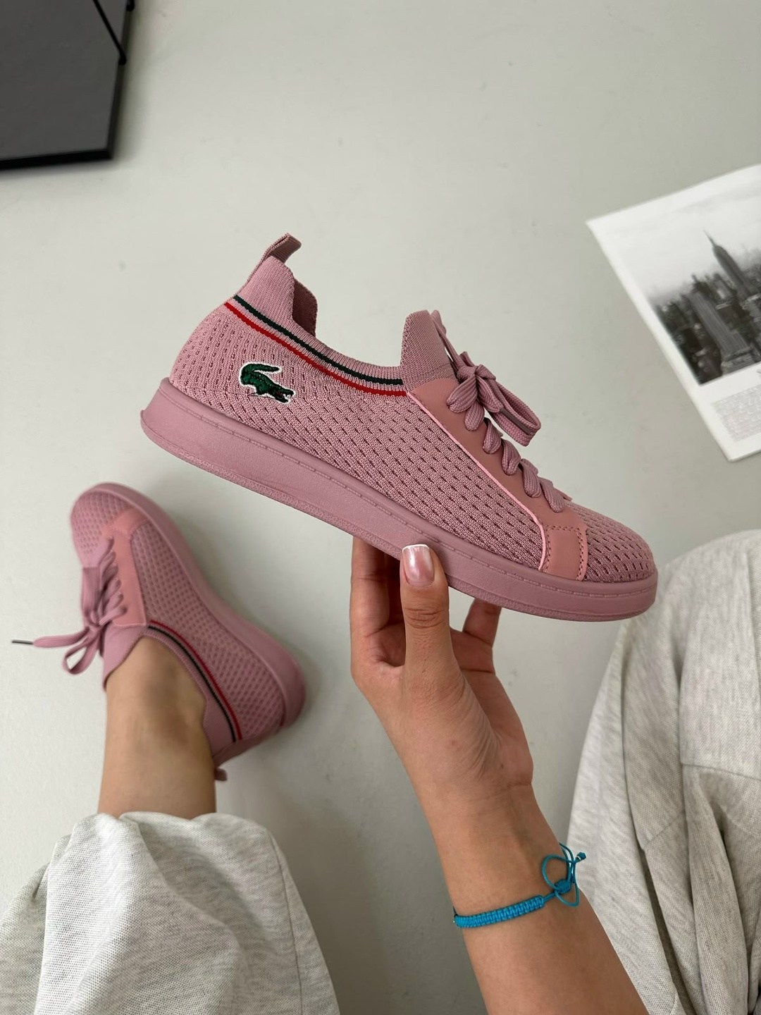 ,кеды женски,кроссовки lacoste,кроссовки женскиe,спортивная