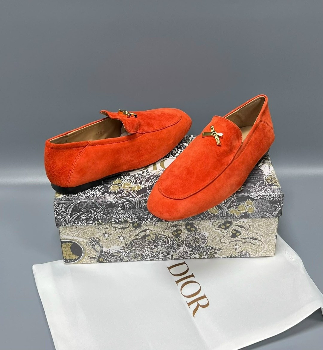 ,замшевые лоферы loro piana,loro piana лоферы,женские лоферы loro piana,лоферы замшевые женские