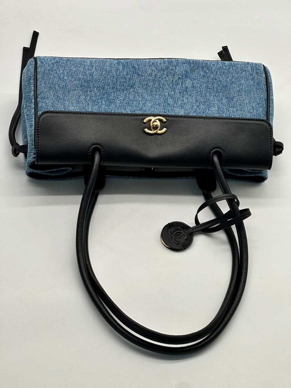 chanel сумка,сумка женская chanel,шанель сумка,голубая сумка шанель,сумка на плечо chanel