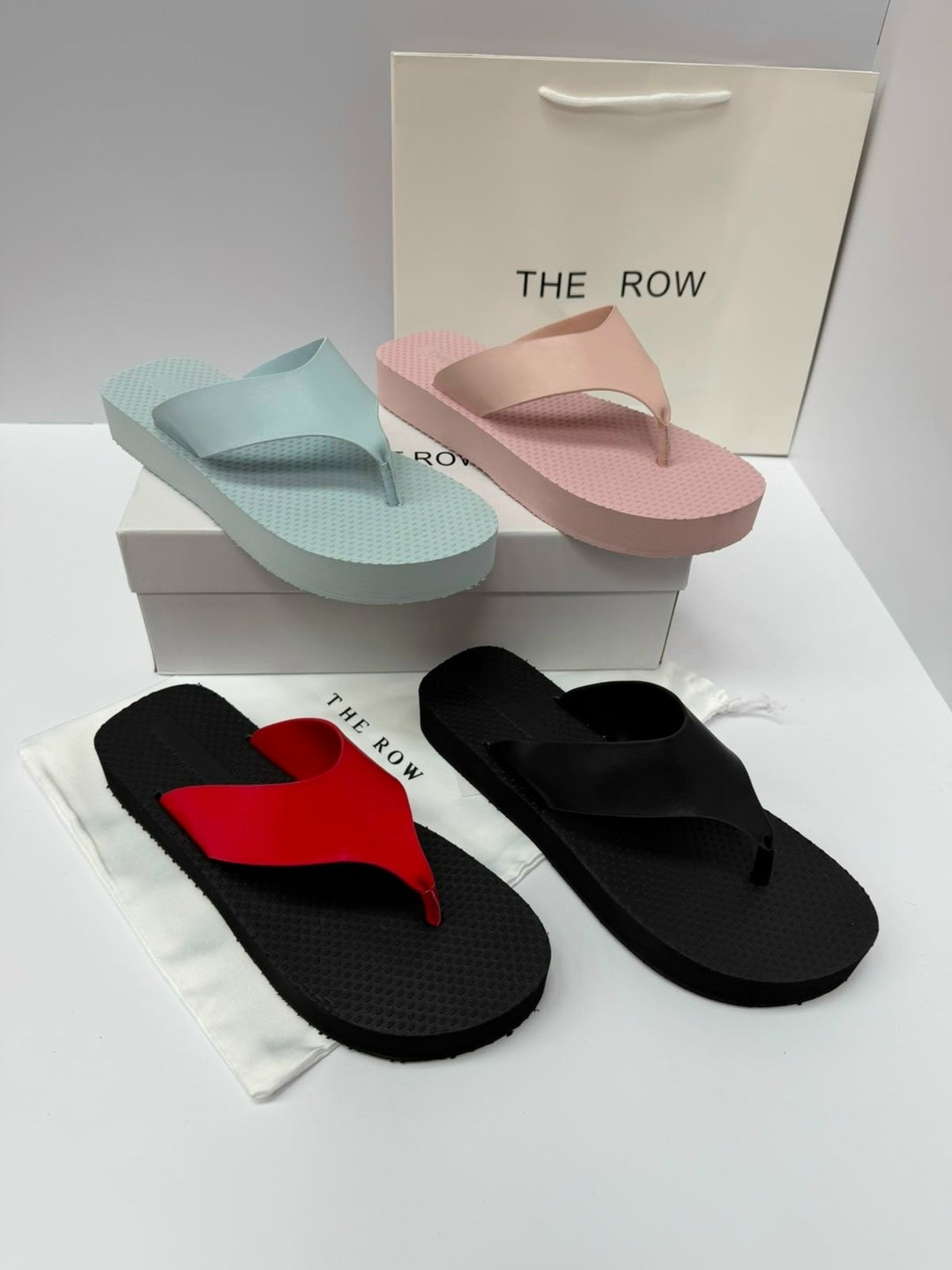 шлепанцы the row,женские шлепанцы,черные шлепанцы,,модные шлепки