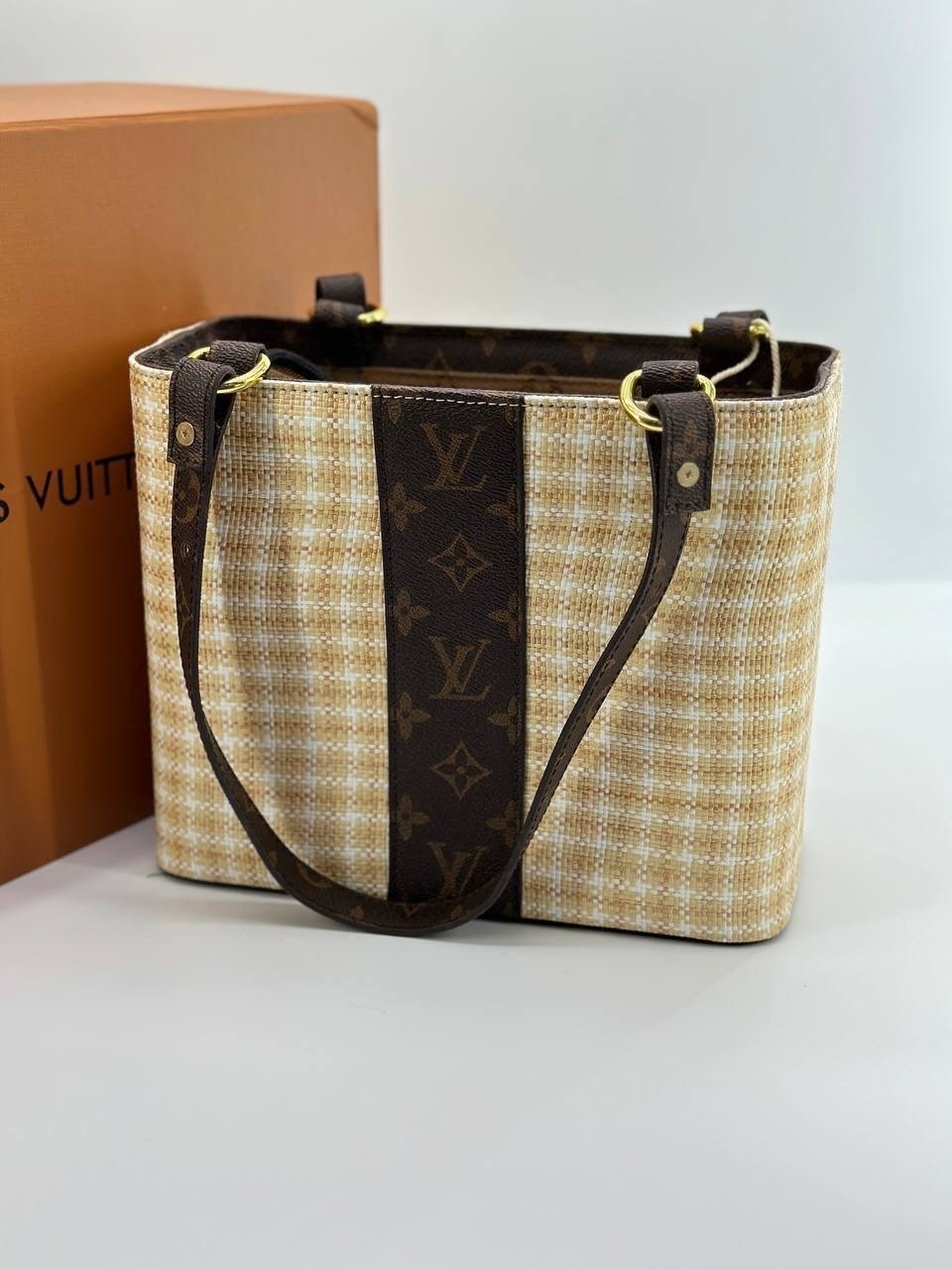 louis vuitton сумка,сумка луи виттон бежевая,сумка луи витон женская,сумка луи виттон,сумка классическая