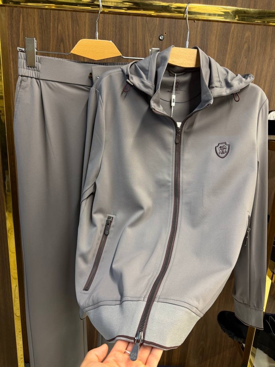спортивный костюм brunello cucinelli,костюм brunello cucinelli,спортивные костюм,прогулочный костюм brunello cucinelli,спортивный костюм stefano ricci