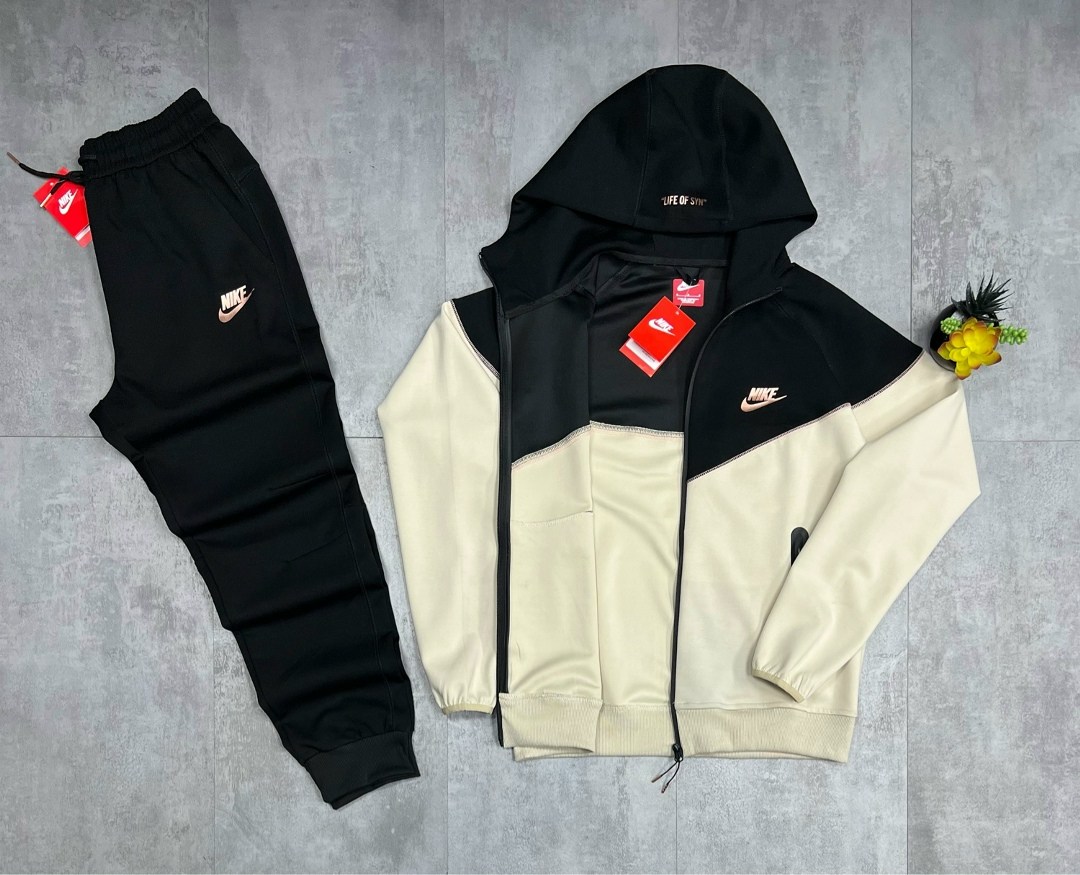 спортивный мужской костюм nike,спортивный костюм nike на флисе,спортивные костюмы nike,спортивные костюмы мужские,спортивные костюм