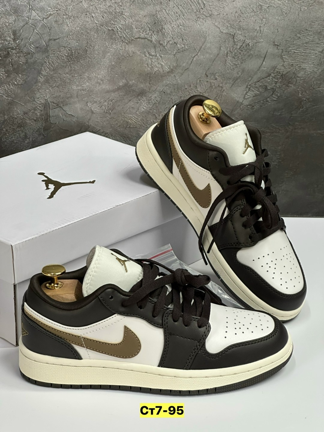 кроссовки nike air jordan 1 low,nike air jordan 1 low,низкие кроссовки,кроссовки мужские женские,кроссовка мужской