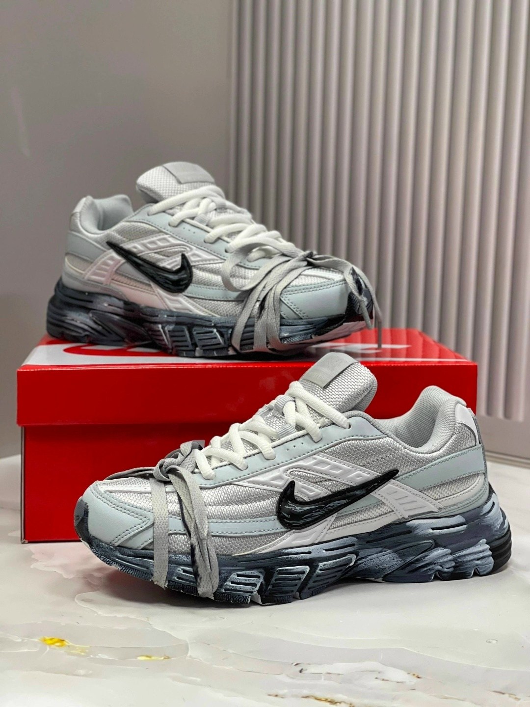 кроссовки nike,nike initiator кроссовки для женщин silver,кроссовки,кроссовки nike initiator,