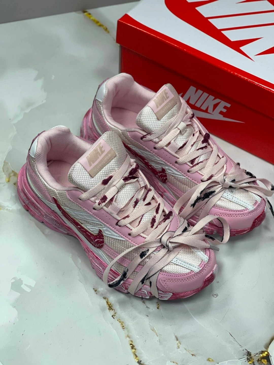 кроссовки nike initiator pink,кроссовки для женщин nike initiator pink,кроссовки nike женские,кроссовки nike initiator,кроссовки nike initiator pink custom y2k