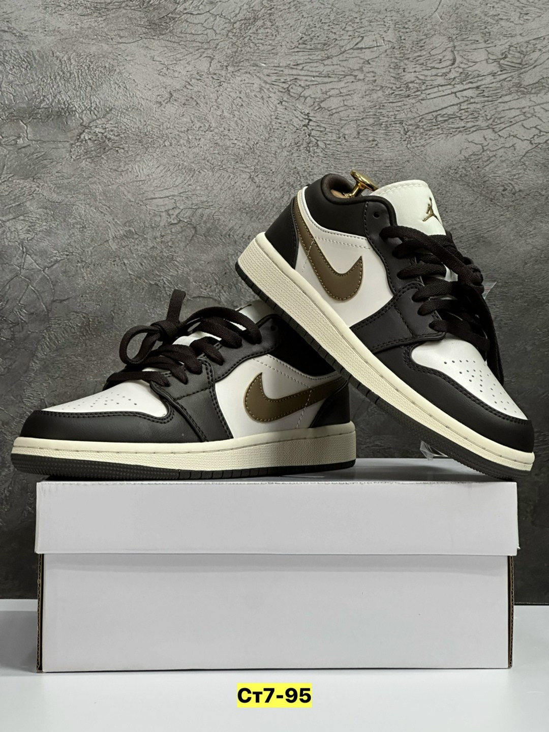 кроссовки nike air jordan 1 low,nike air jordan 1 low,низкие кроссовки,кроссовки мужские женские,кроссовка мужской