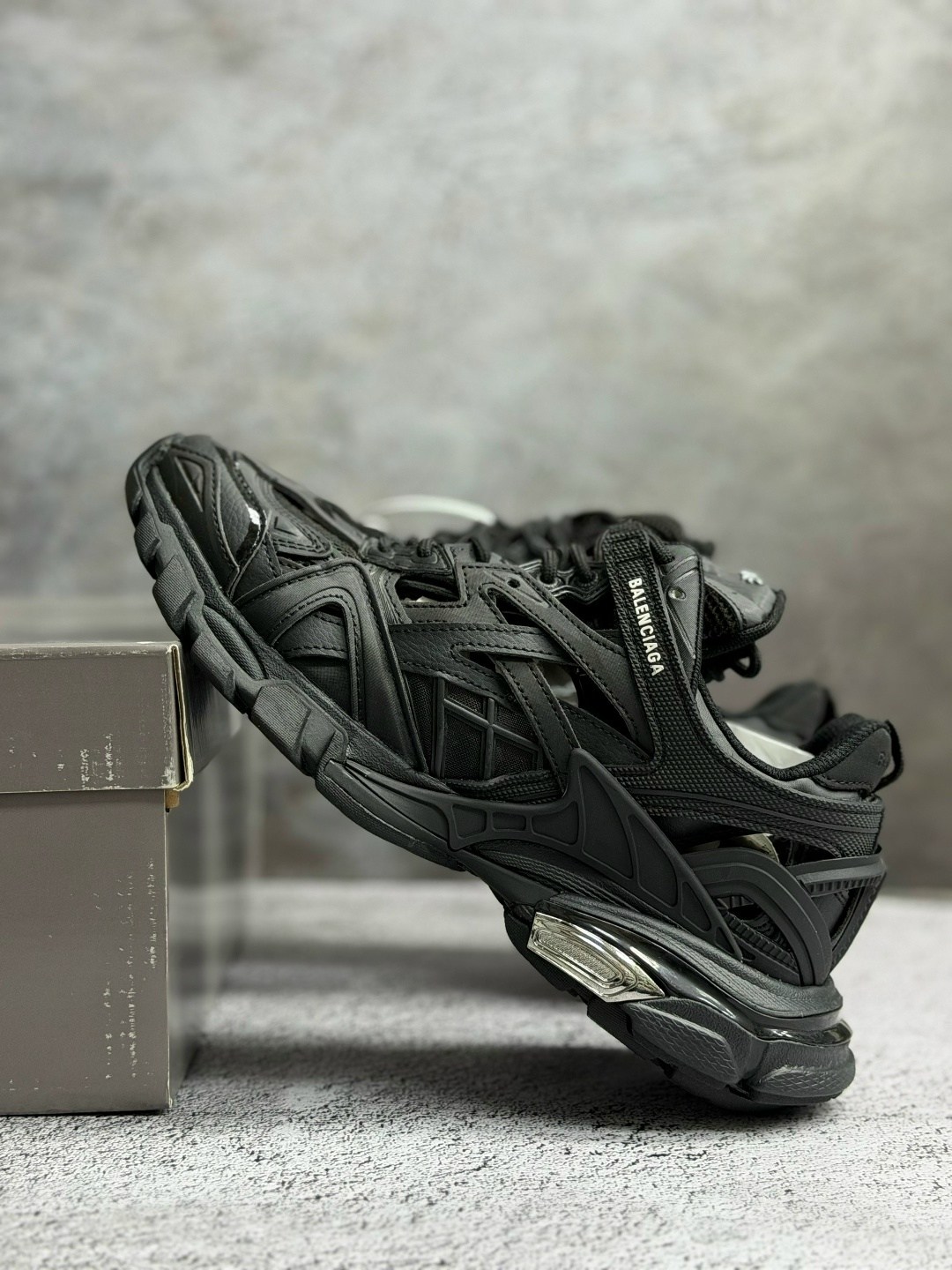кроссовки balenciaga track 2 trainer black,balenciaga track 2 black,кроссовки balenciaga track 2,кроссовки balenciaga,кроссовки balenciaga track.2 trainer black черный