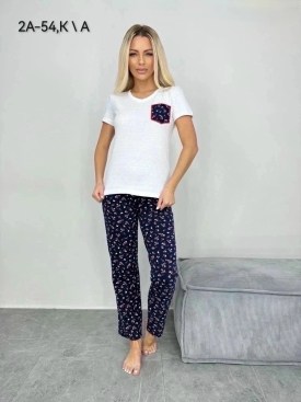 Костюм