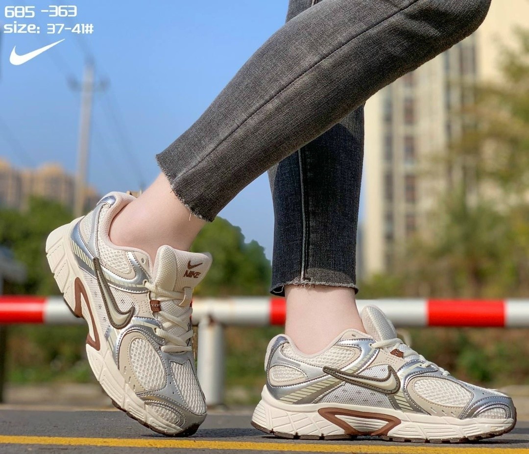 nike кроссовки,кроссовки,женские кроссовки,кроссовки nike v 5 rnr,классические кроссовки