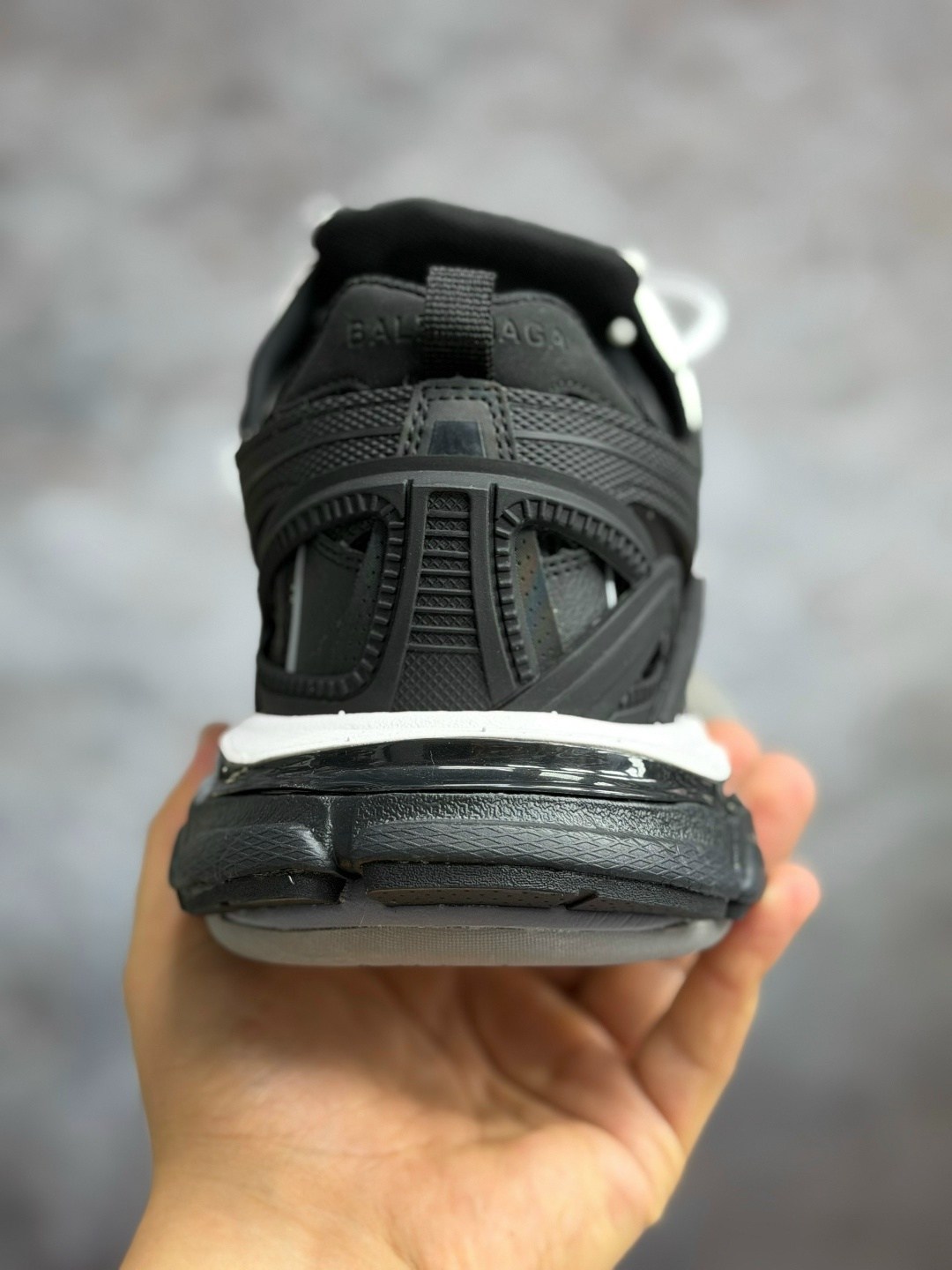 кроссовки balenciaga track 2,balenciaga track 2,кроссовки balenciaga track.2 trainer beige black,balenciaga track,кроссовки balenciaga track 2 trainer 'black white'