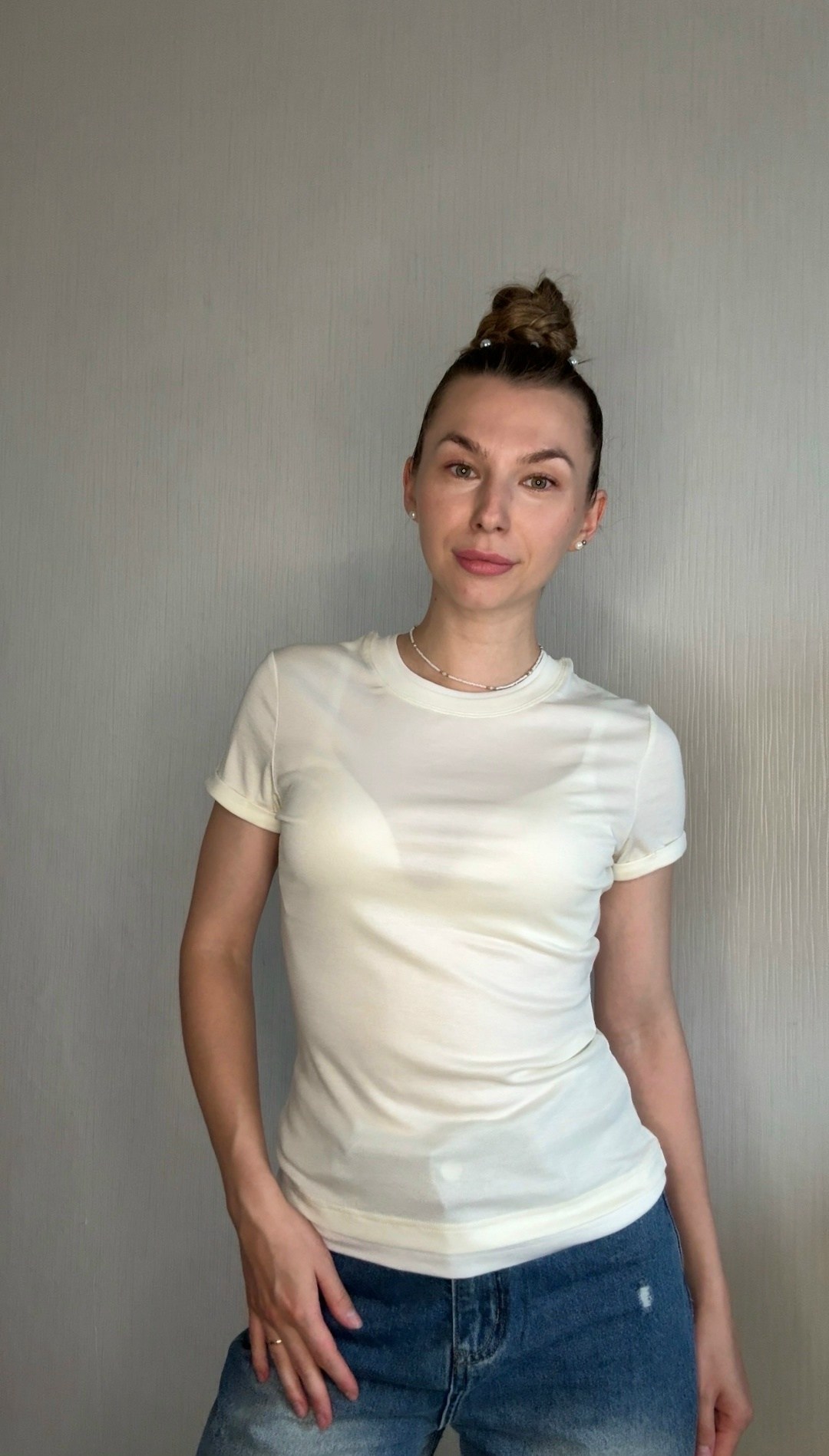 футболка женская,базовая женская футболка,базовая футболка,белая женская футболка,футболка женская молочная