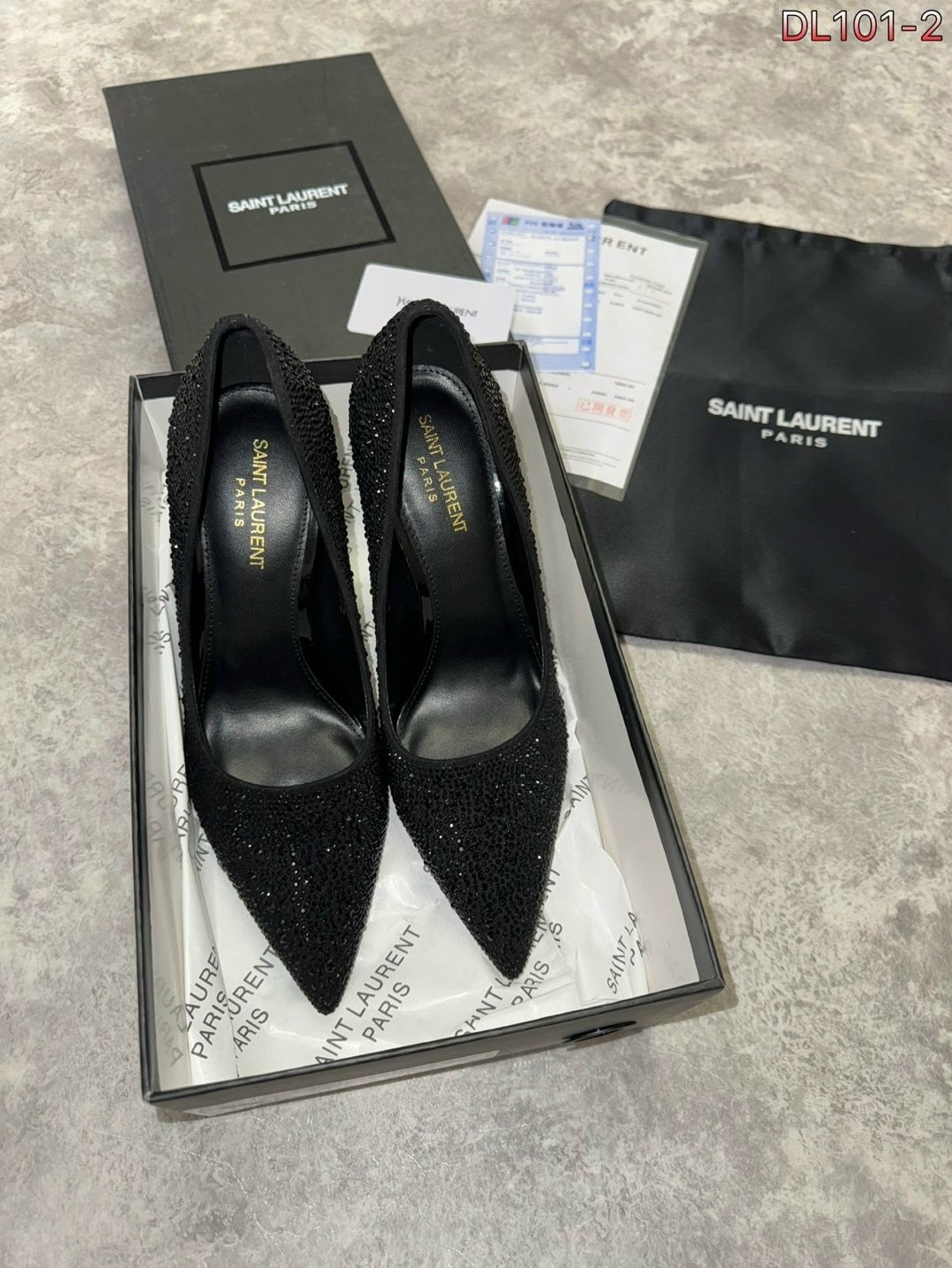 туфли yves saint laurent,туфли saint laurent,туфли на каблуке yves saint laurent,женские туфли saint laurent с каблуком логотипом,туфли saint laurent туфли opium
