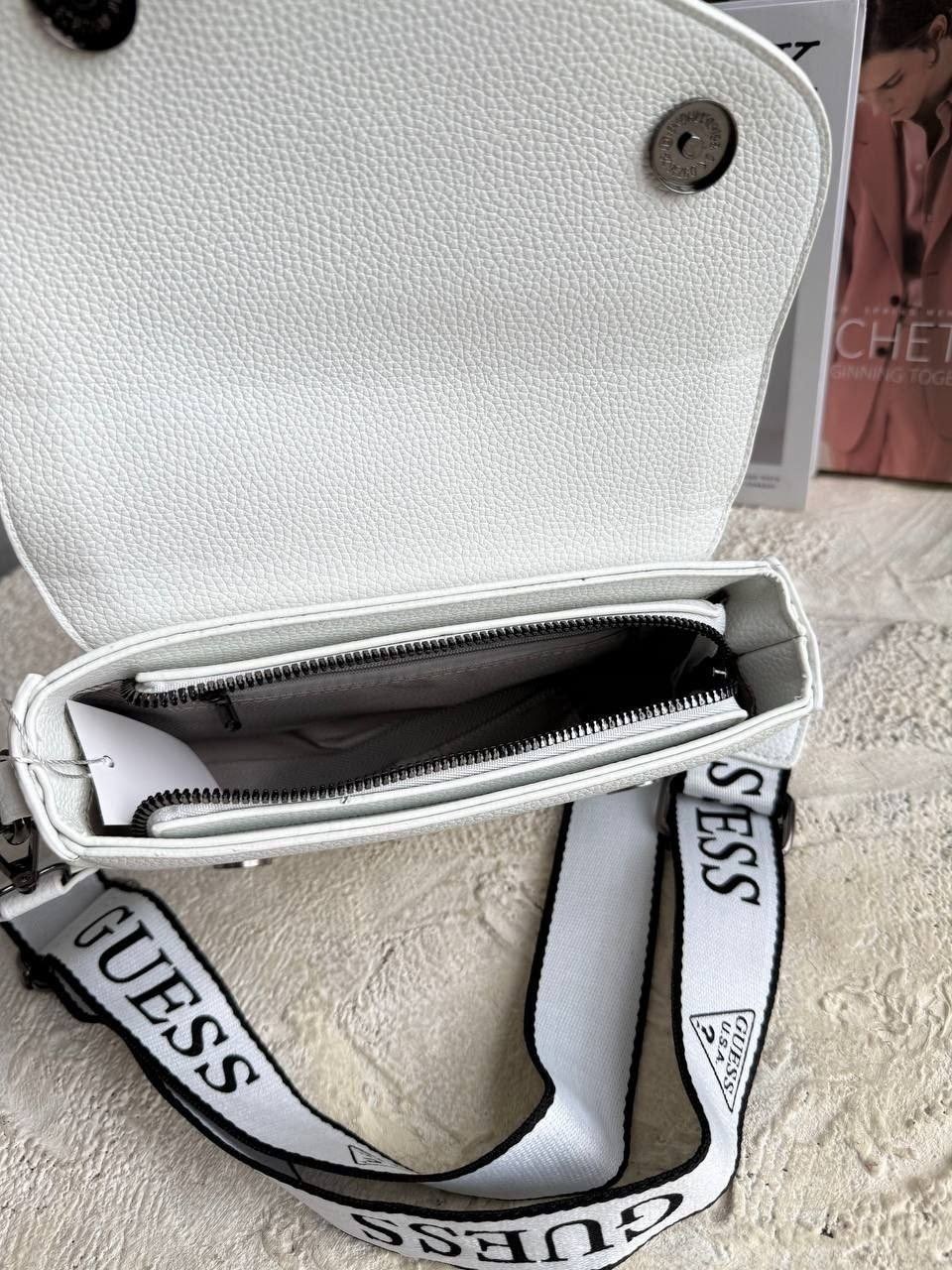 сумка guess кросс боди через плечо,сумка через плечо guess,женская сумка guess,guess сумка,сумка guess женская через плечо