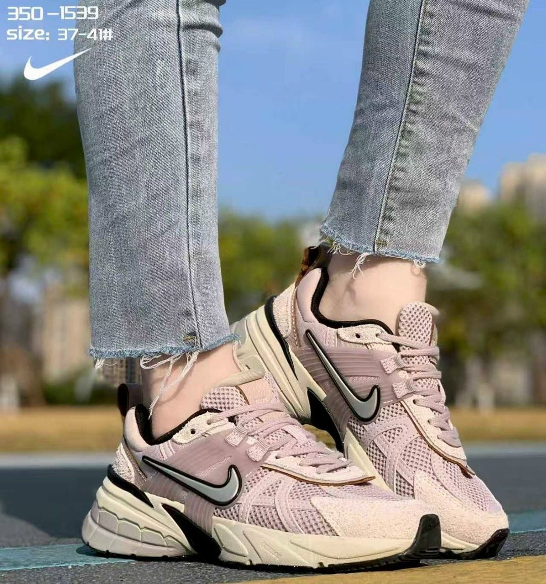 nike кроссовки,кроссовки,женские кроссовки,кроссовки nike v 5 rnr,классические кроссовки