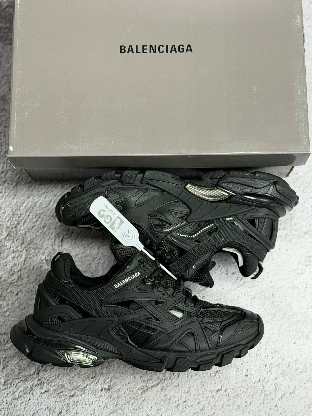 кроссовки balenciaga track 2 trainer black,balenciaga track 2 black,кроссовки balenciaga track 2,кроссовки balenciaga,кроссовки balenciaga track.2 trainer black черный
