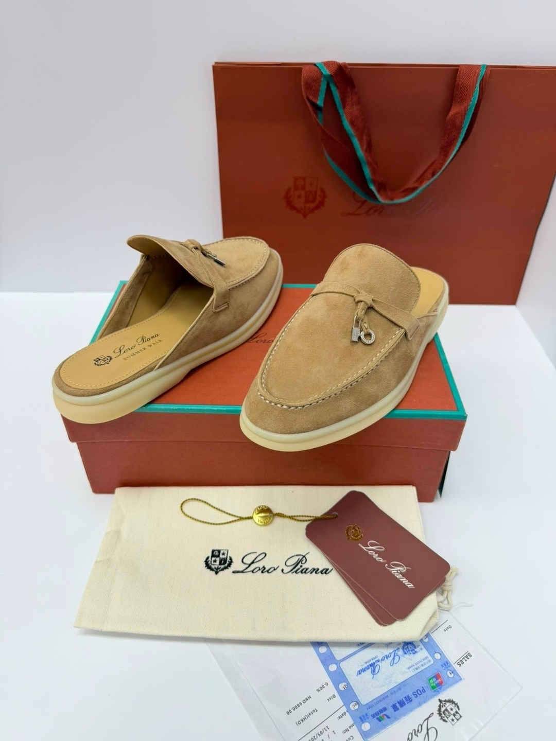 мюли loro piana,,женские замшевые мюли loro piana бежевые,замшевые мюли,лоферы loro piana
