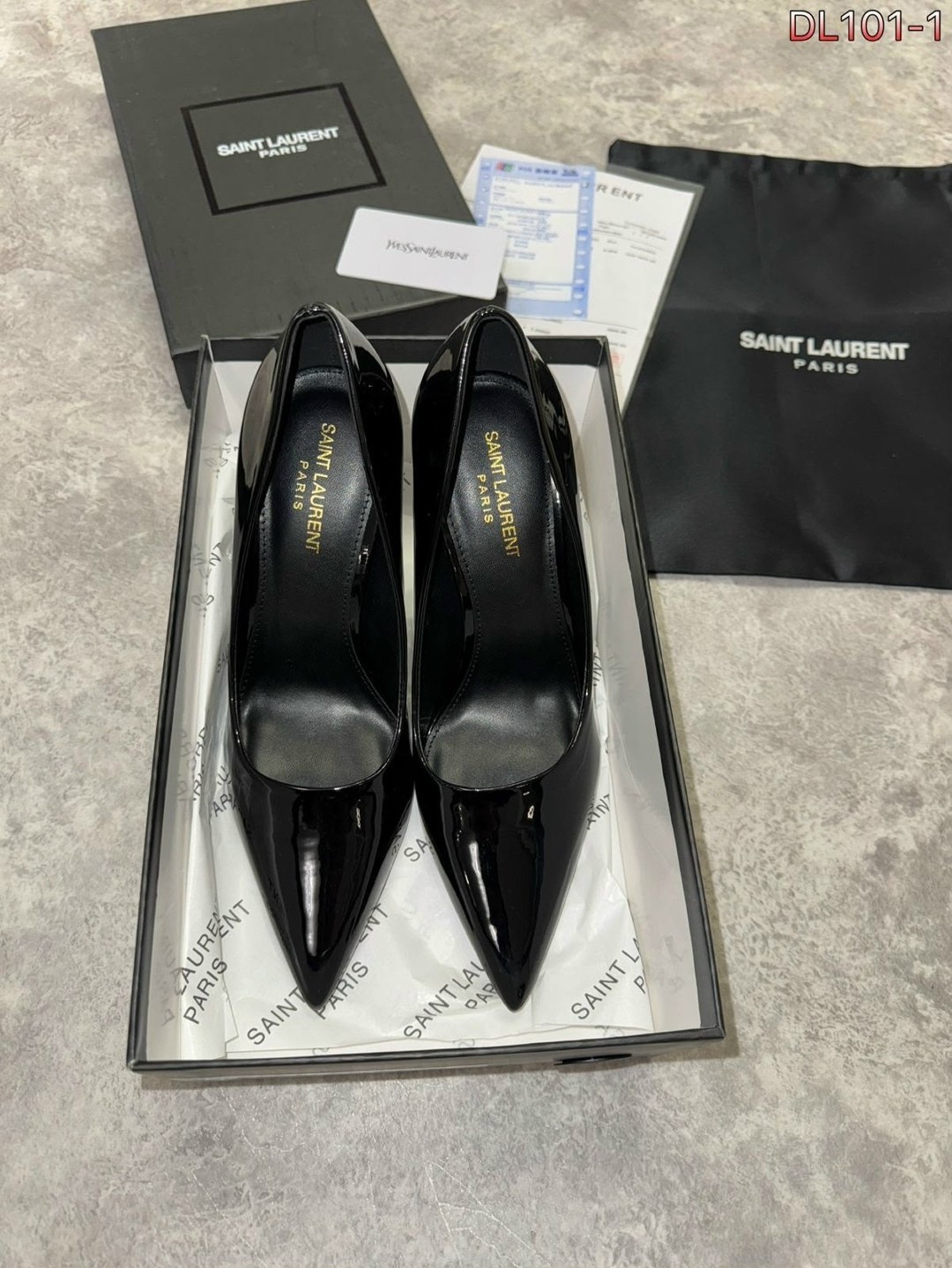 yves saint laurent туфли,туфли на каблуке yves saint laurent,туфли saint laurent,женские туфли saint laurent с каблуком логотипом,туфли ив сен лоран
