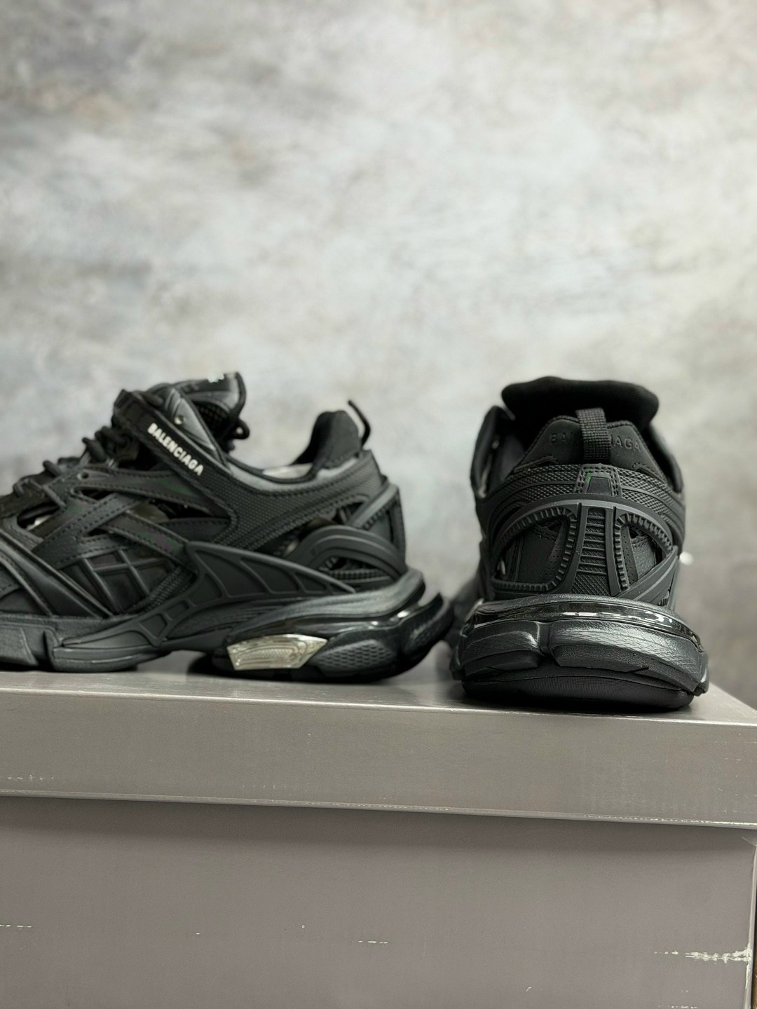 кроссовки balenciaga track 2 trainer black,balenciaga track 2 black,кроссовки balenciaga track 2,кроссовки balenciaga,кроссовки balenciaga track.2 trainer black черный